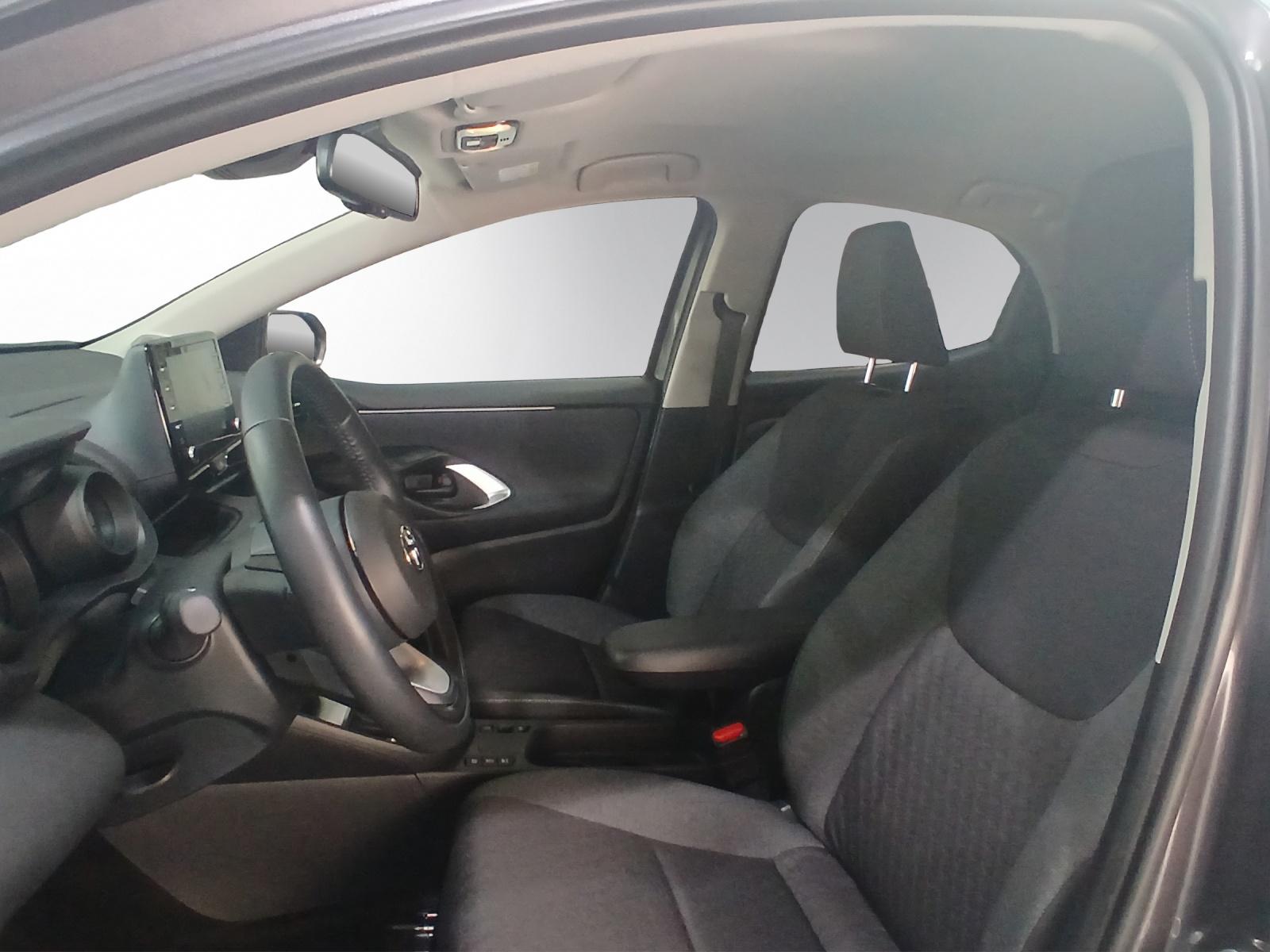 TOYOTA Yaris 1.5 VVT-i HSD Trend-image-6