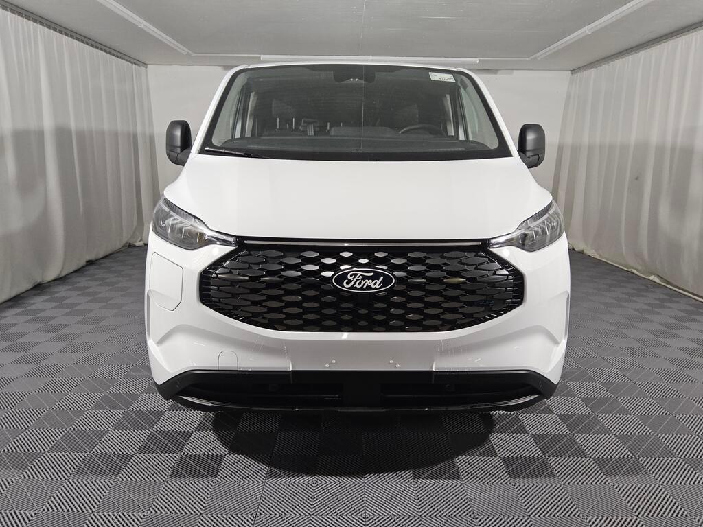 FORD E-Transit C Van 320 L1 Trend-showroom-element-1
