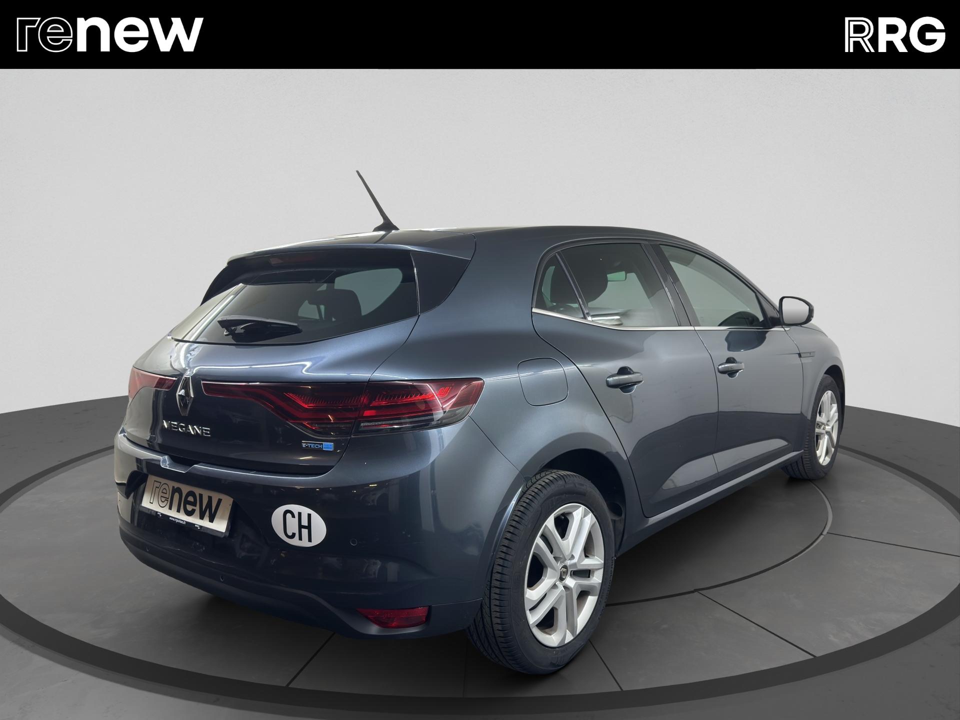 RENAULT Mégane Berline 1.6 E-Tech Intens-showroom-element-3