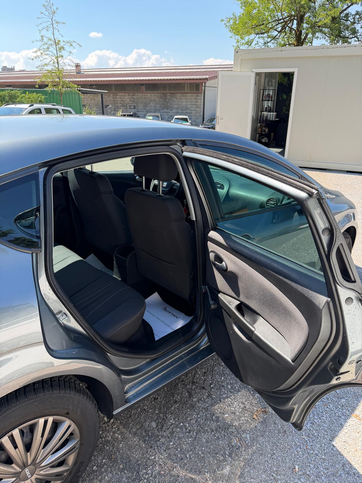 SEAT Leon 1.2 TSI COPA Reference-image-17