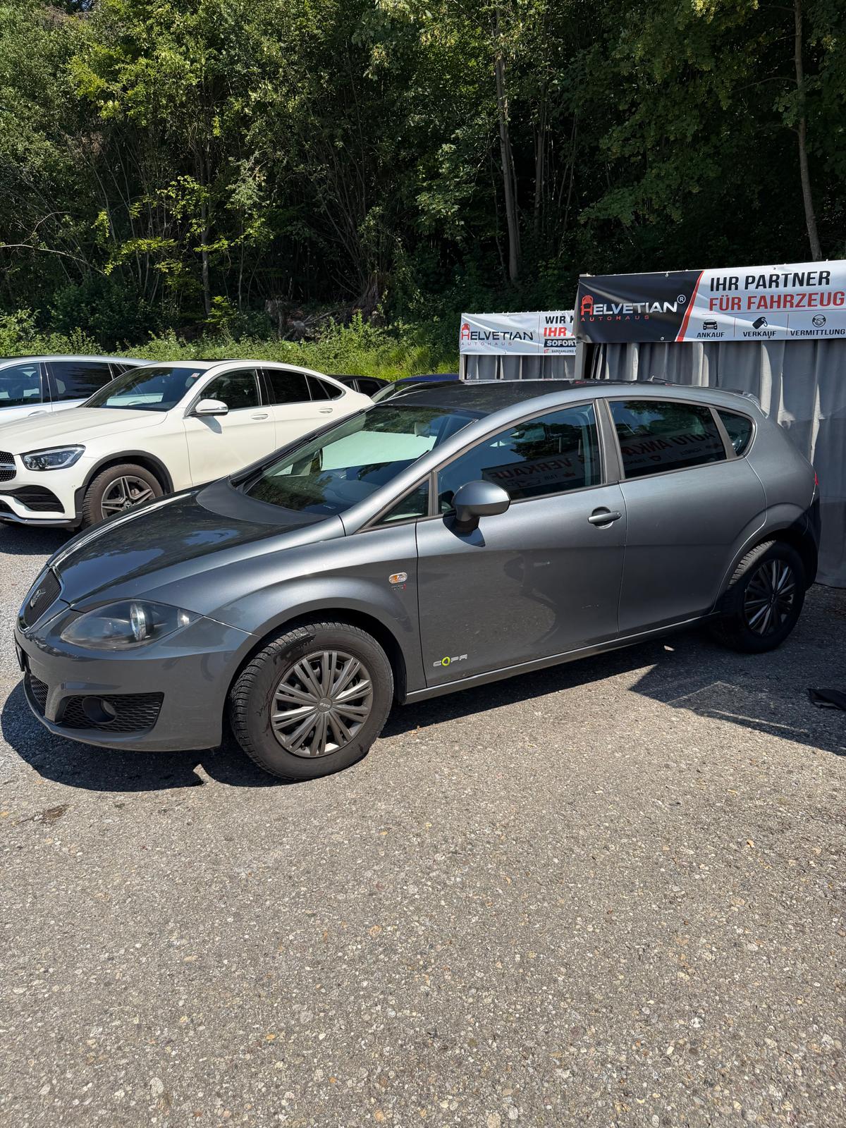 SEAT Leon 1.2 TSI COPA Reference-showroom-element-1