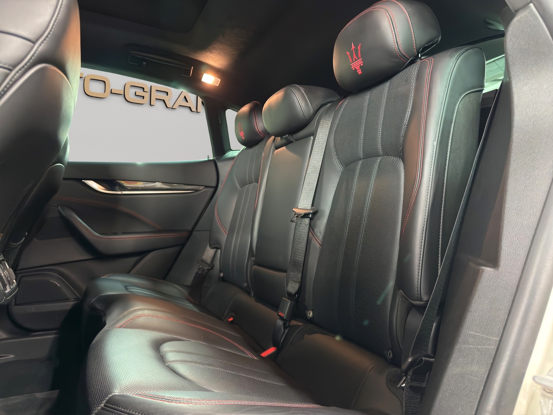 MASERATI Levante S 3.0 V6 Automatica-image-13