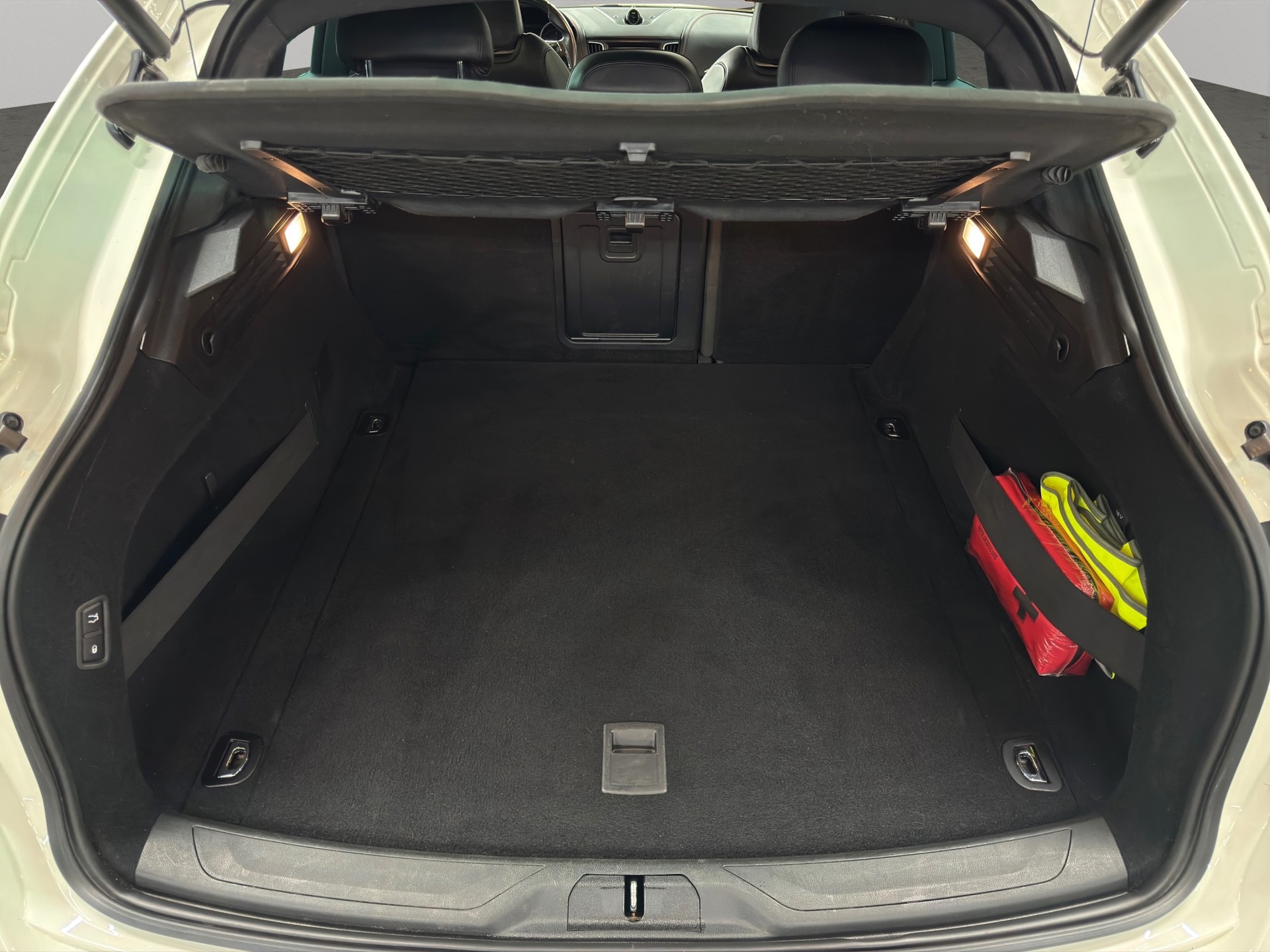 MASERATI Levante S 3.0 V6 Automatica-image-26