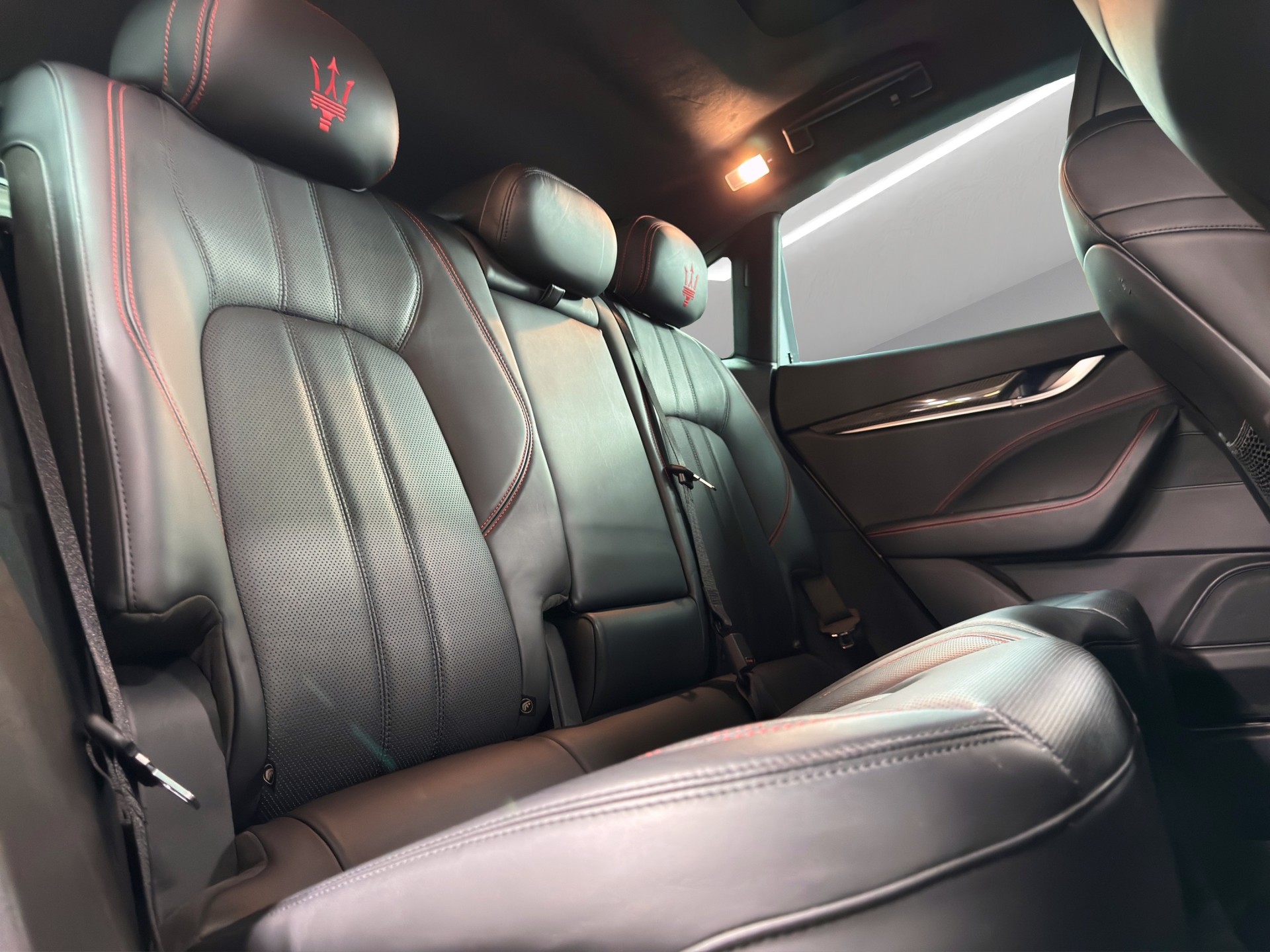 MASERATI Levante S 3.0 V6 Automatica-image-14