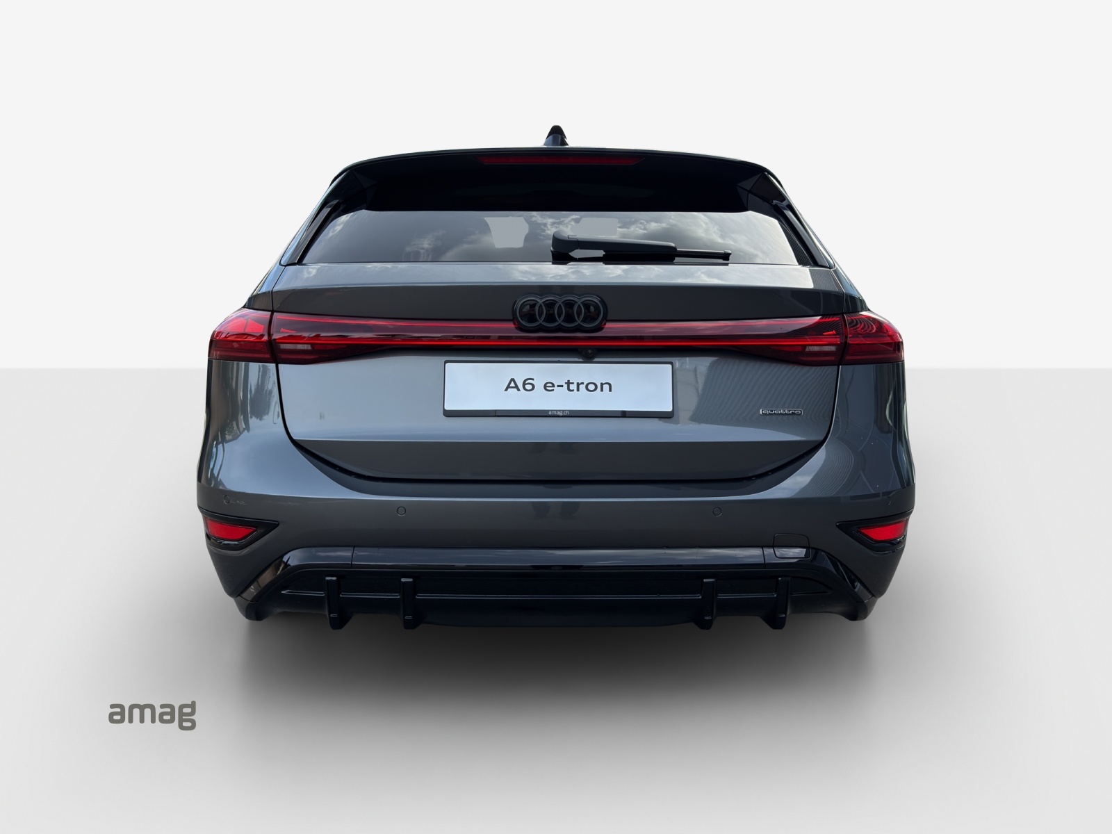 AUDI A6 Avant e-tron quattro-showroom-element-3