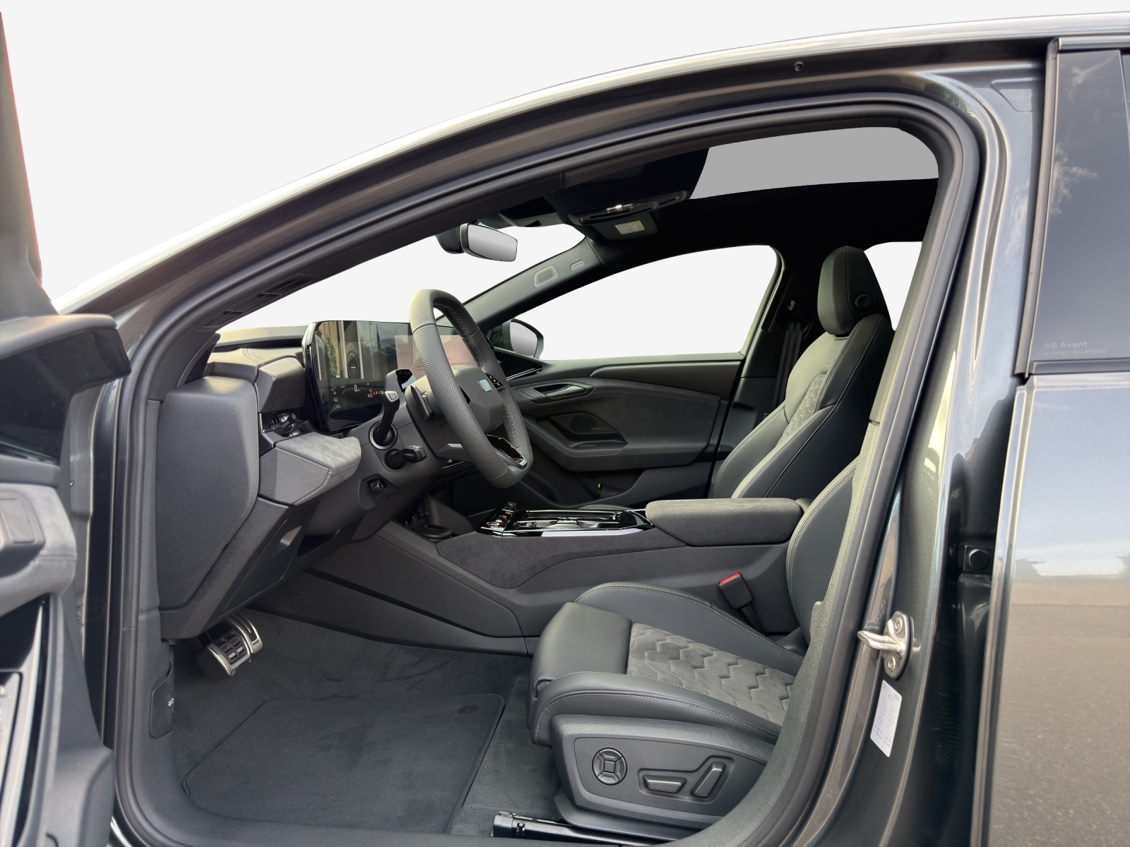 AUDI A6 Avant e-tron quattro-image-7