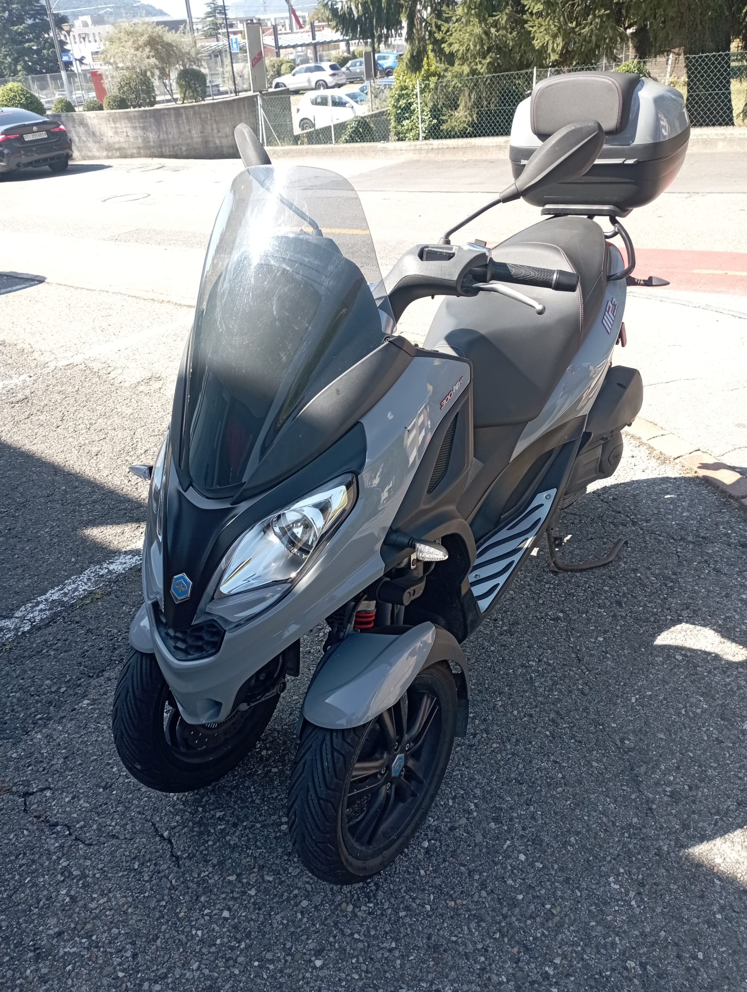 PIAGGIO MP3 300-image-0