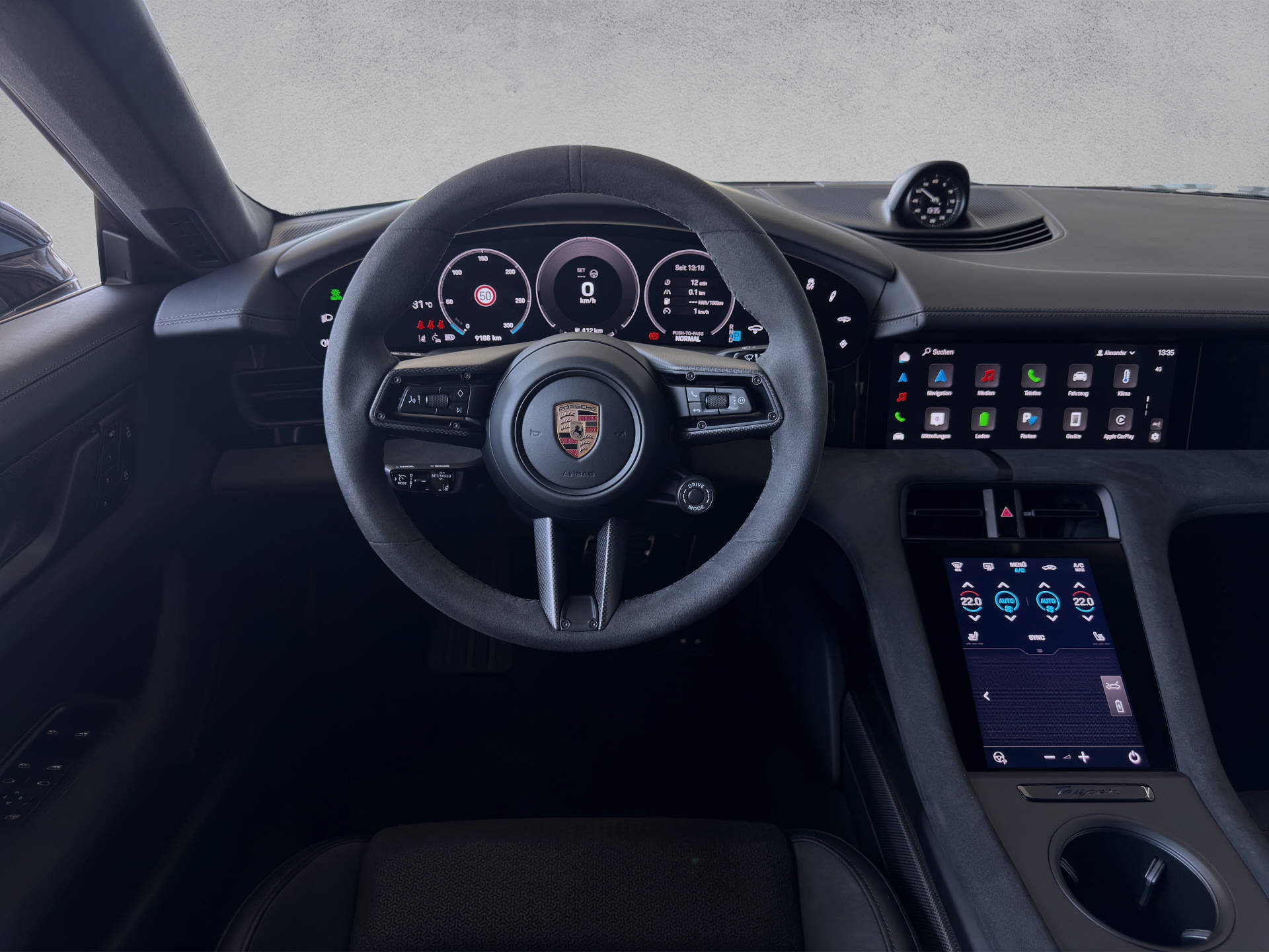 PORSCHE Taycan Sport Turismo GTS-image-5