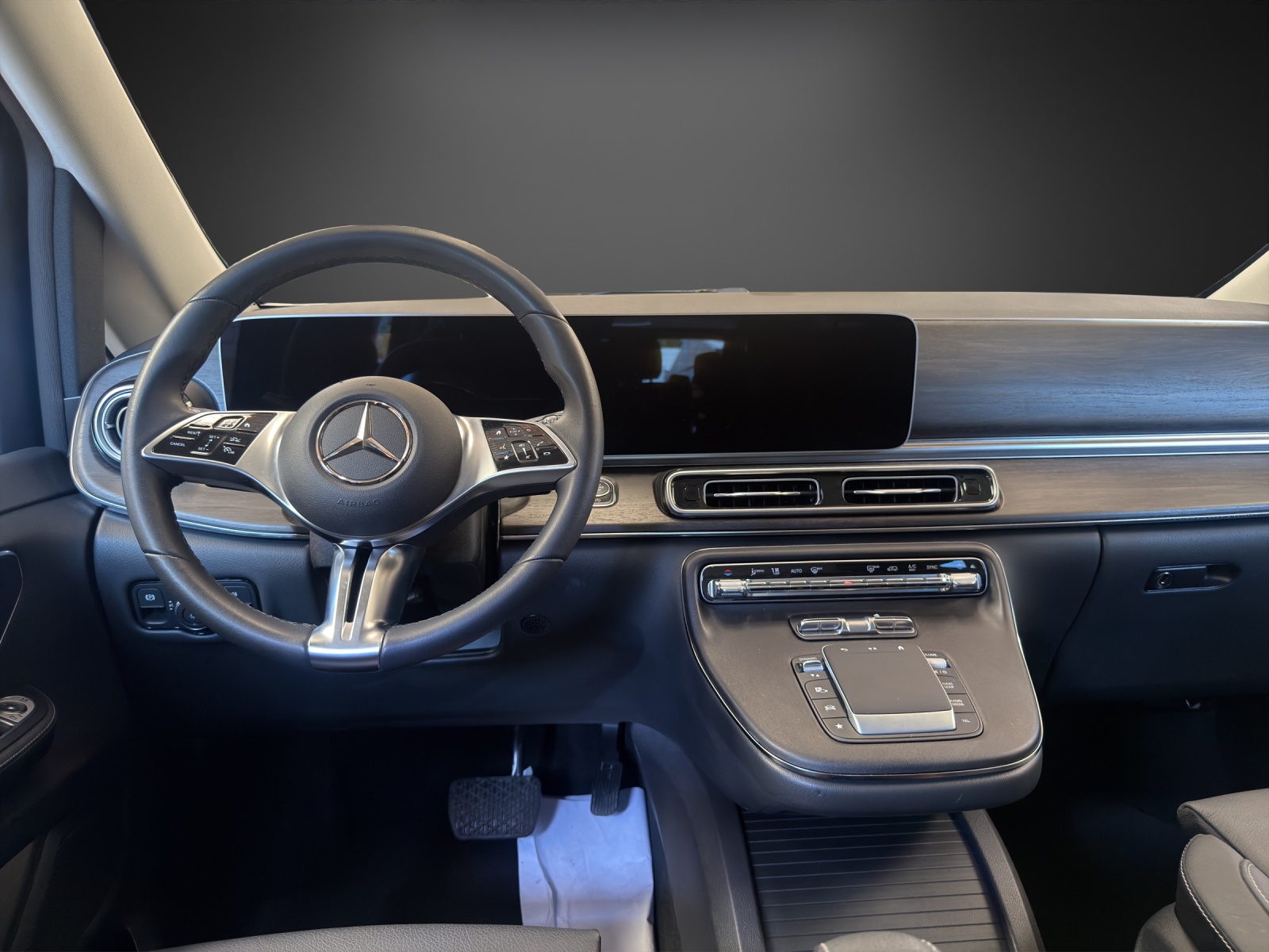 MERCEDES-BENZ V 250 d lang Avantgarde 4Matic G-Tronic-image-9