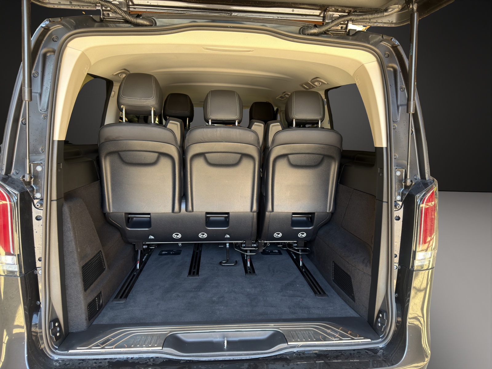 MERCEDES-BENZ V 250 d lang Avantgarde 4Matic G-Tronic-image-11