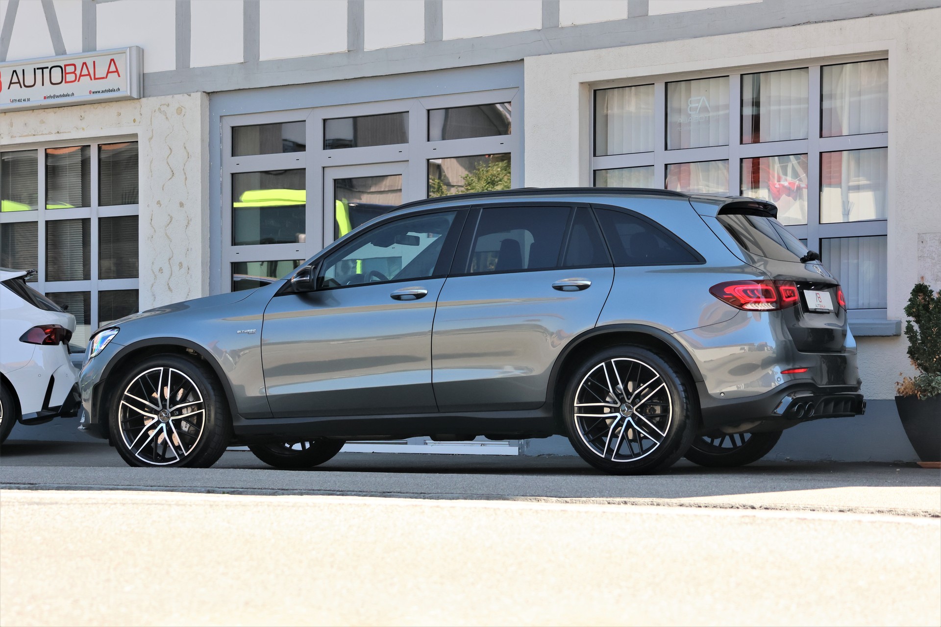 MERCEDES-BENZ GLC 43 AMG 4Matic 9G-Tronic (CH)-showroom-element-3