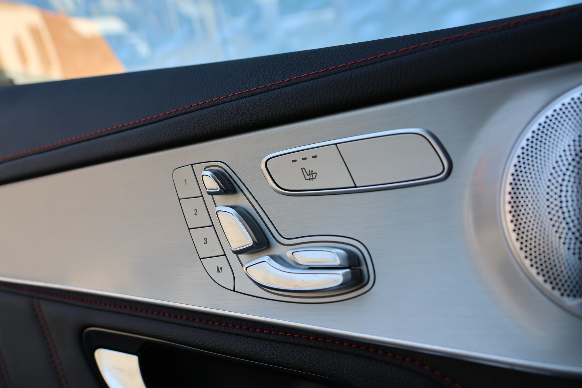 MERCEDES-BENZ GLC 43 AMG 4Matic 9G-Tronic (CH)-image-11