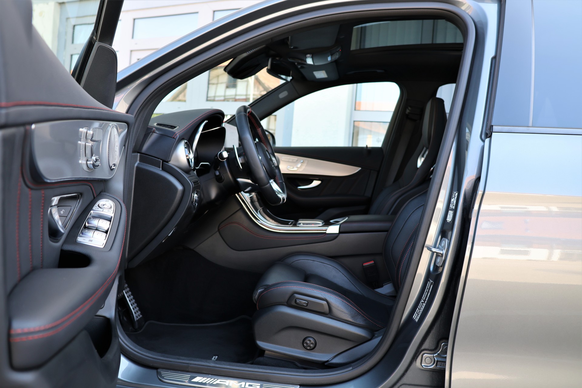 MERCEDES-BENZ GLC 43 AMG 4Matic 9G-Tronic (CH)-image-8
