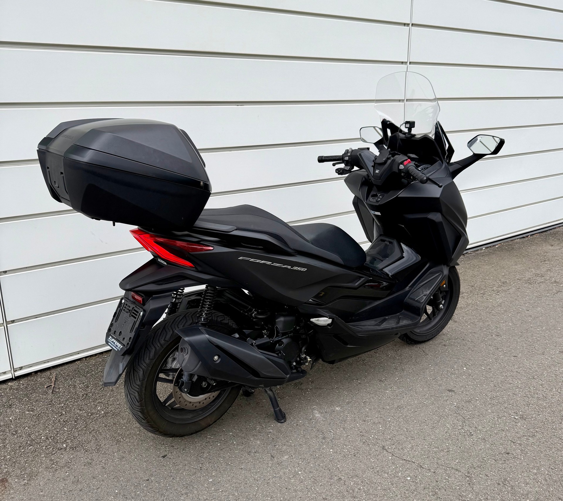 HONDA NSS 350 Smart Top Box-image-3