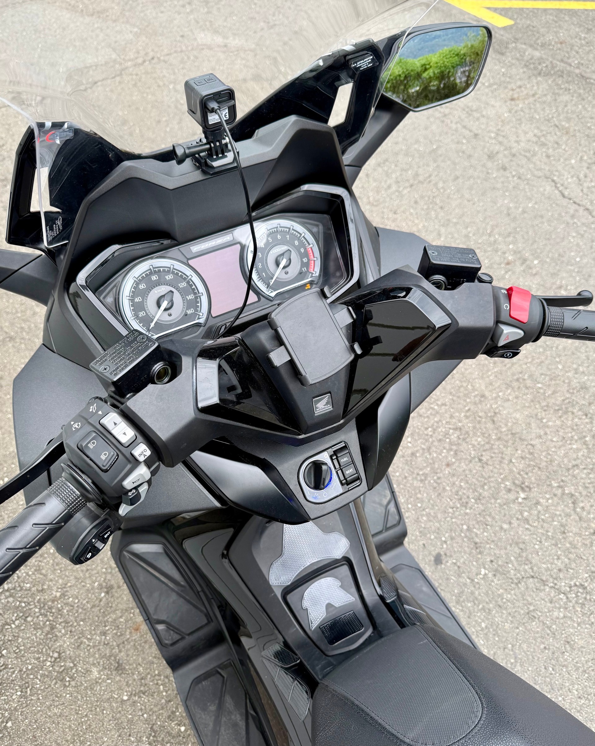 HONDA NSS 350 Smart Top Box-image-4