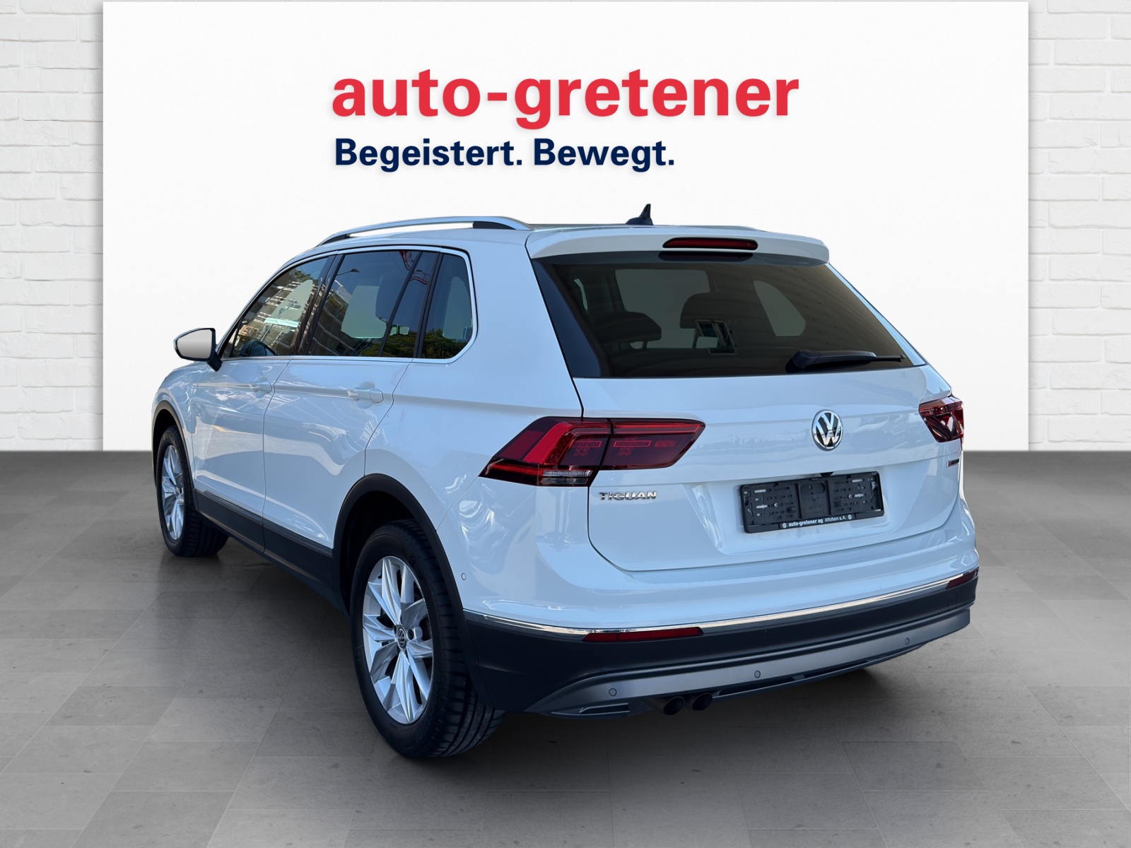 VW Tiguan 2.0 TDI SCR Highline 4Motion DSG-showroom-element-1
