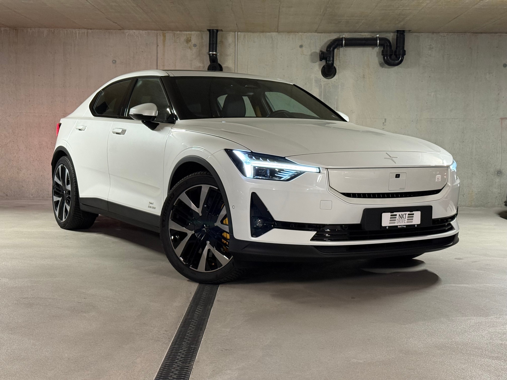 POLESTAR Polestar 2 Long Range Dual Performance 82 kWh MY25