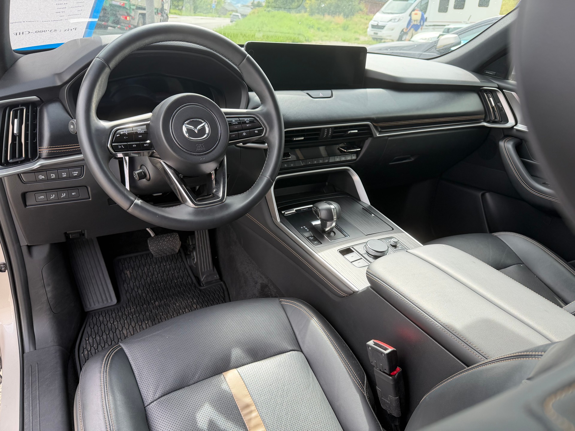 MAZDA CX-60 3.3L e-Skyactiv D 254 MHEV AWD Homura Plus-image-3