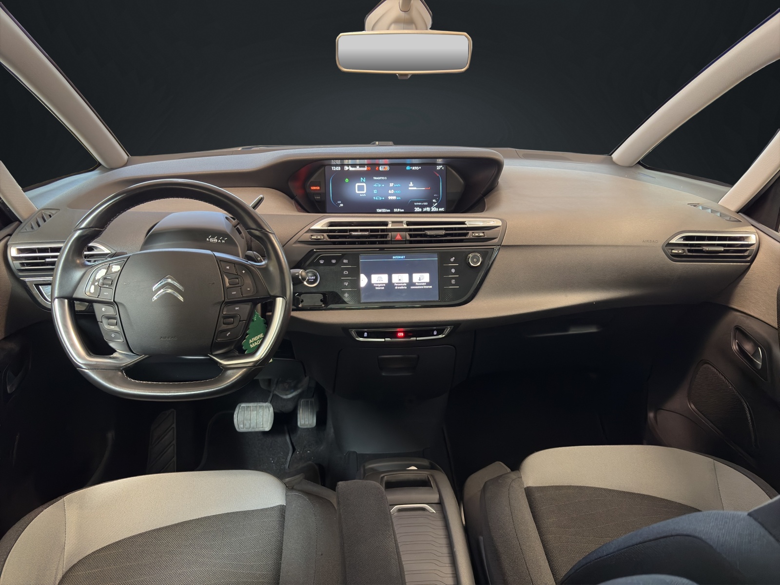 CITROEN C4 Picasso 1.6 e-HDi Exclusive ETG6-image-10