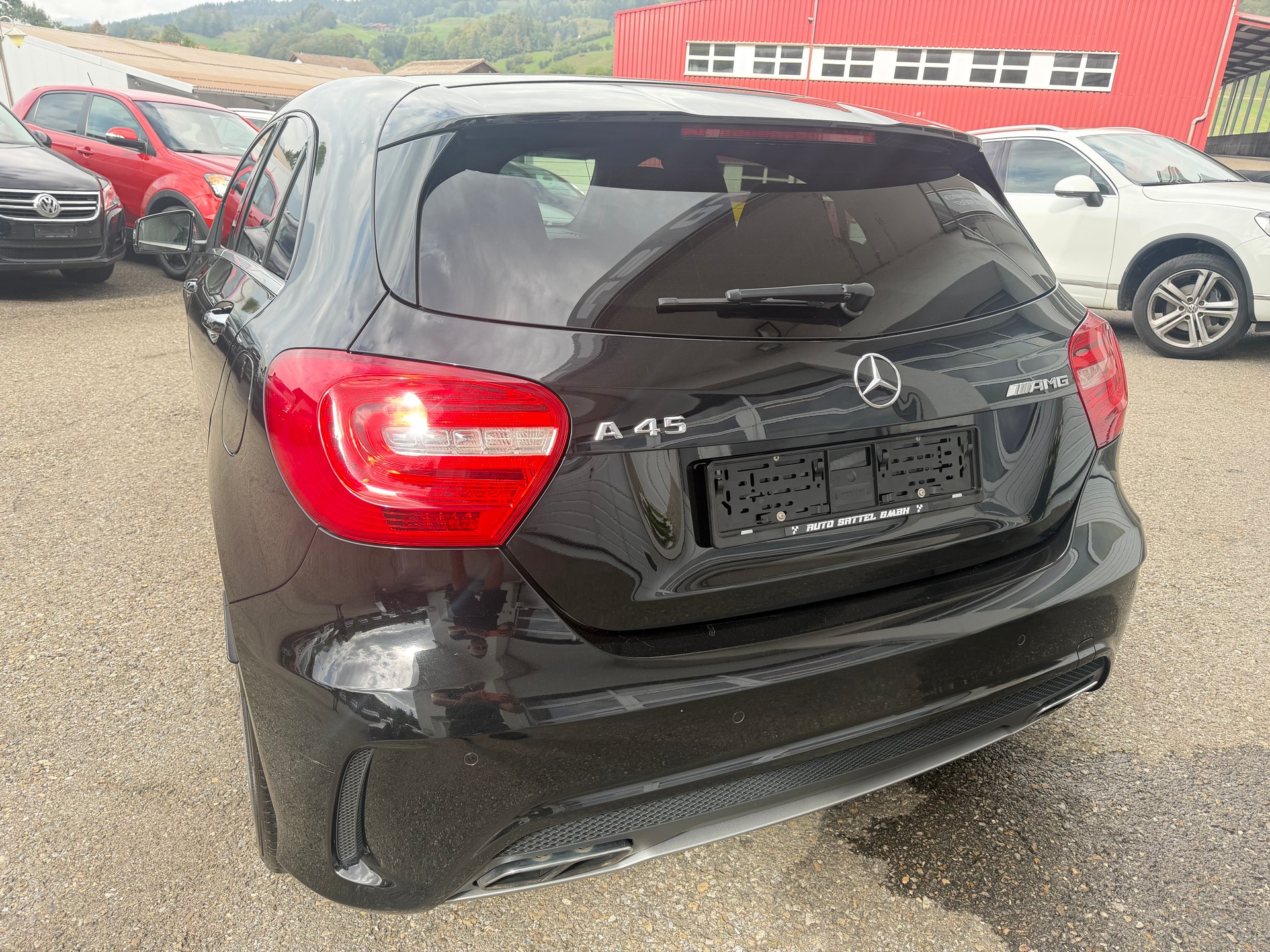MERCEDES-BENZ A 45 AMG 4Matic Speedshift 7G-DCT-showroom-element-2