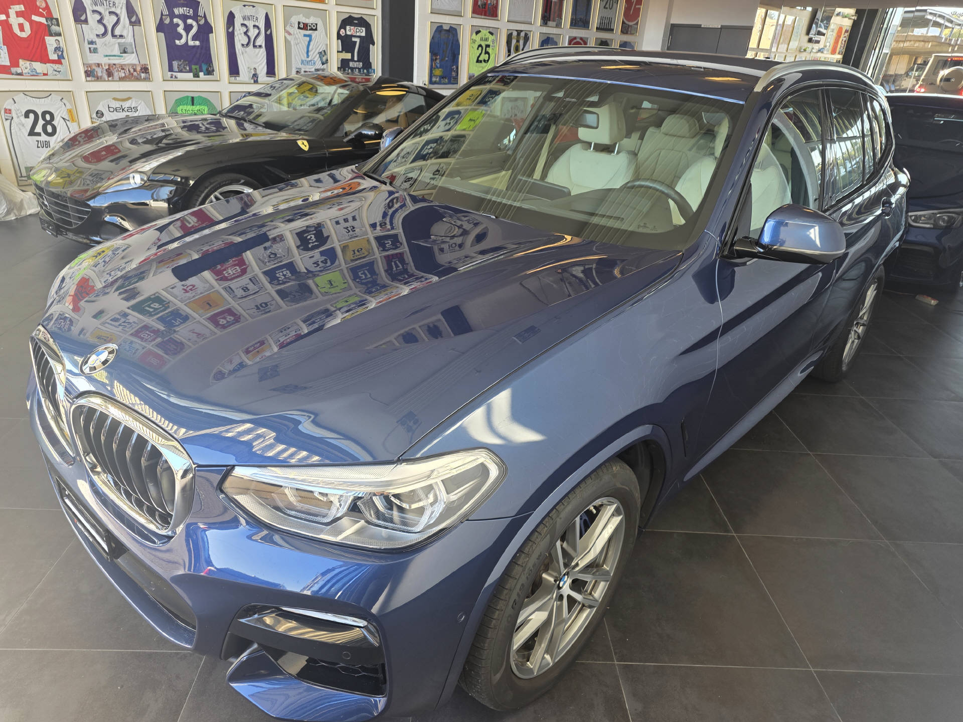 BMW X3 30d xDrive SAG-showroom-element-2