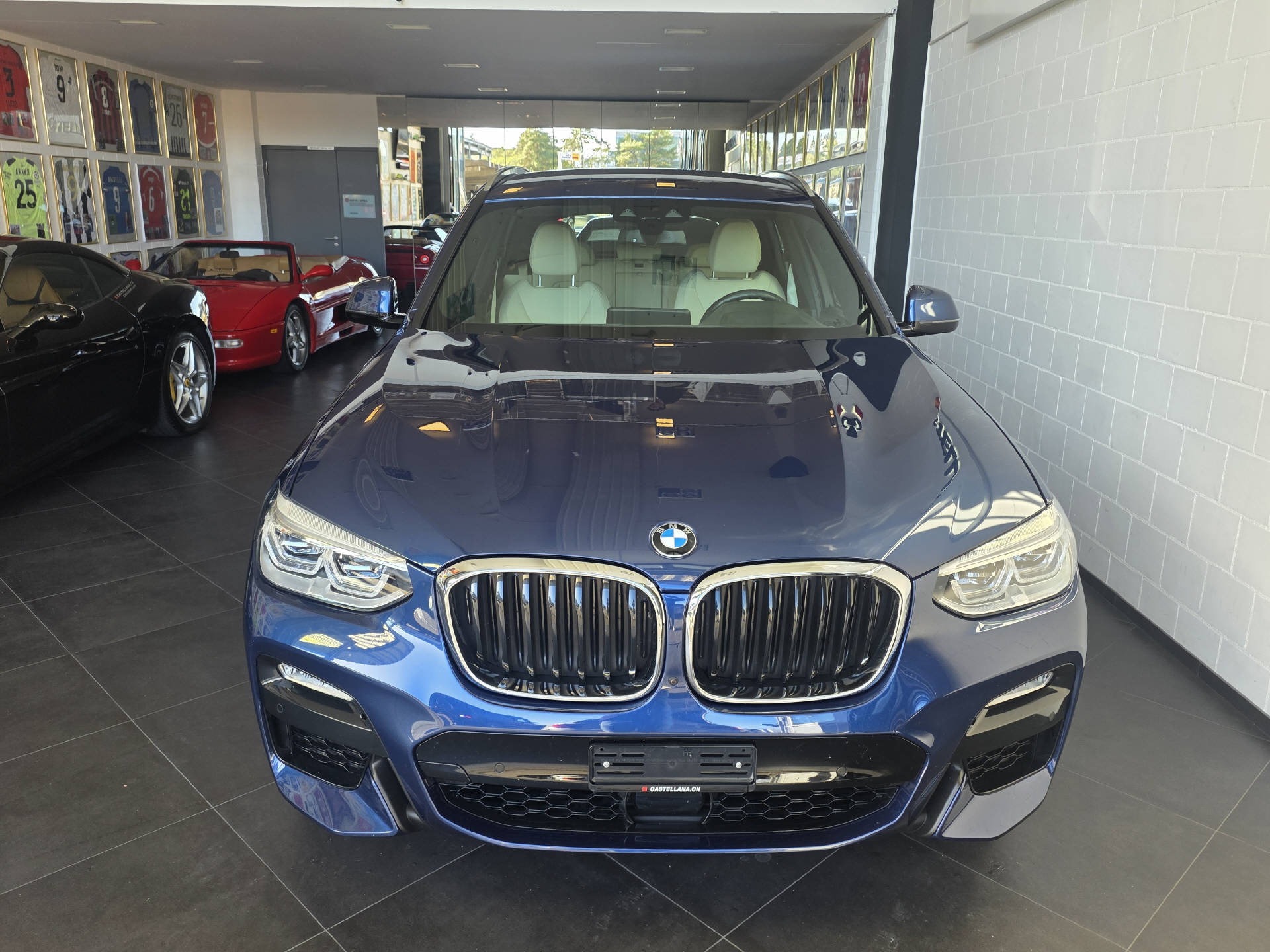 BMW X3 30d xDrive SAG-showroom-element-1