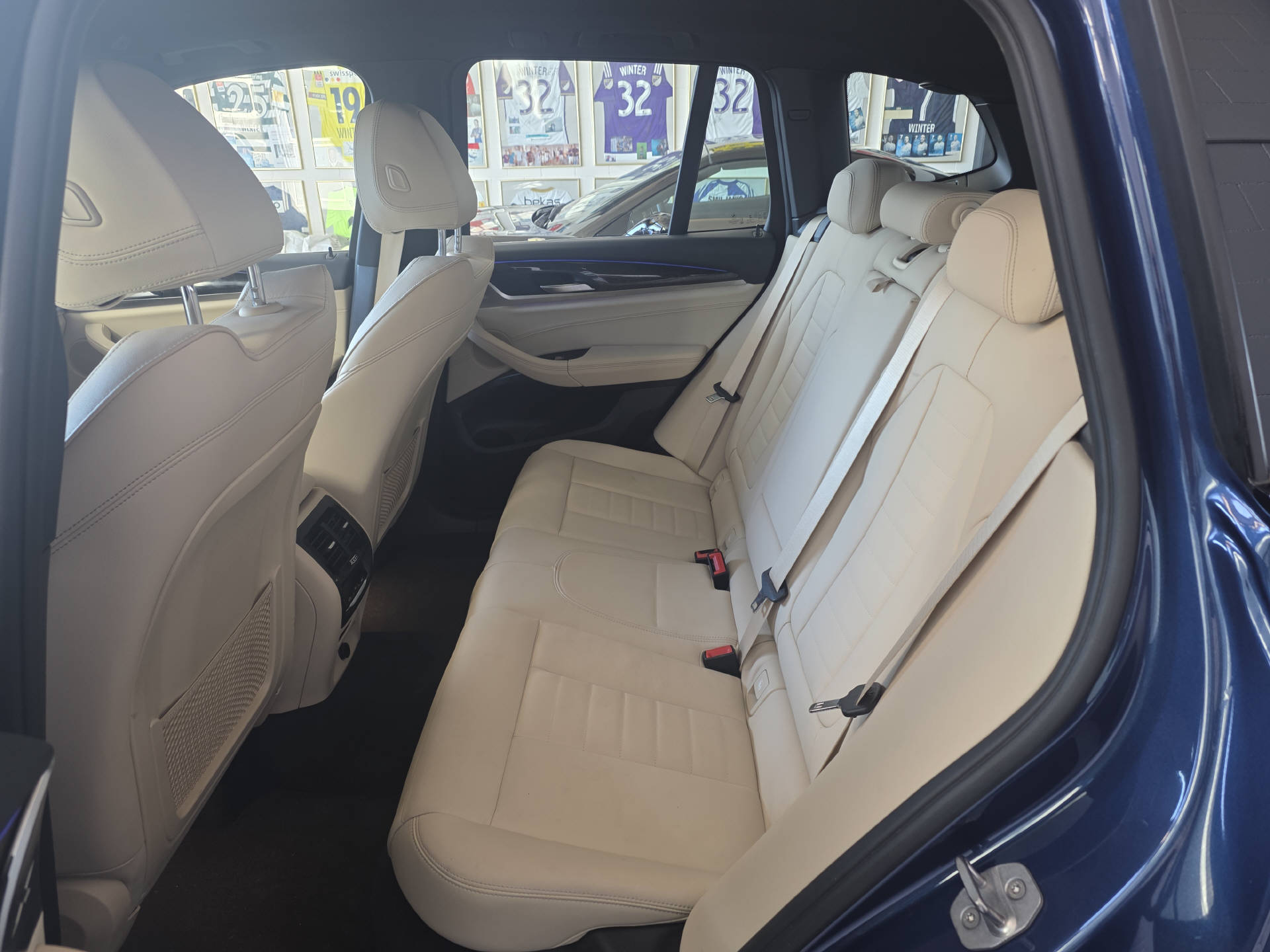 BMW X3 30d xDrive SAG-image-13