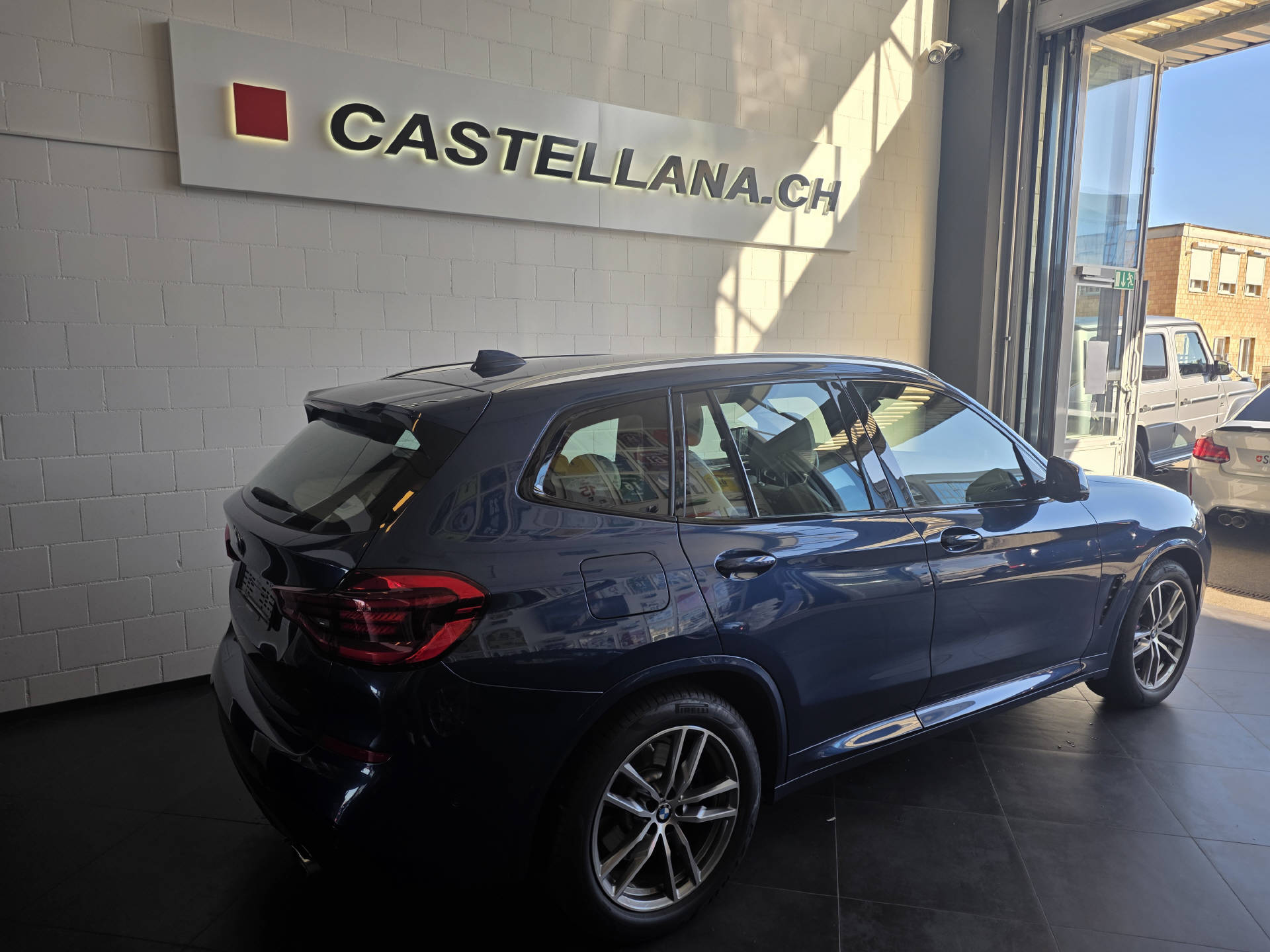 BMW X3 30d xDrive SAG-showroom-element-3