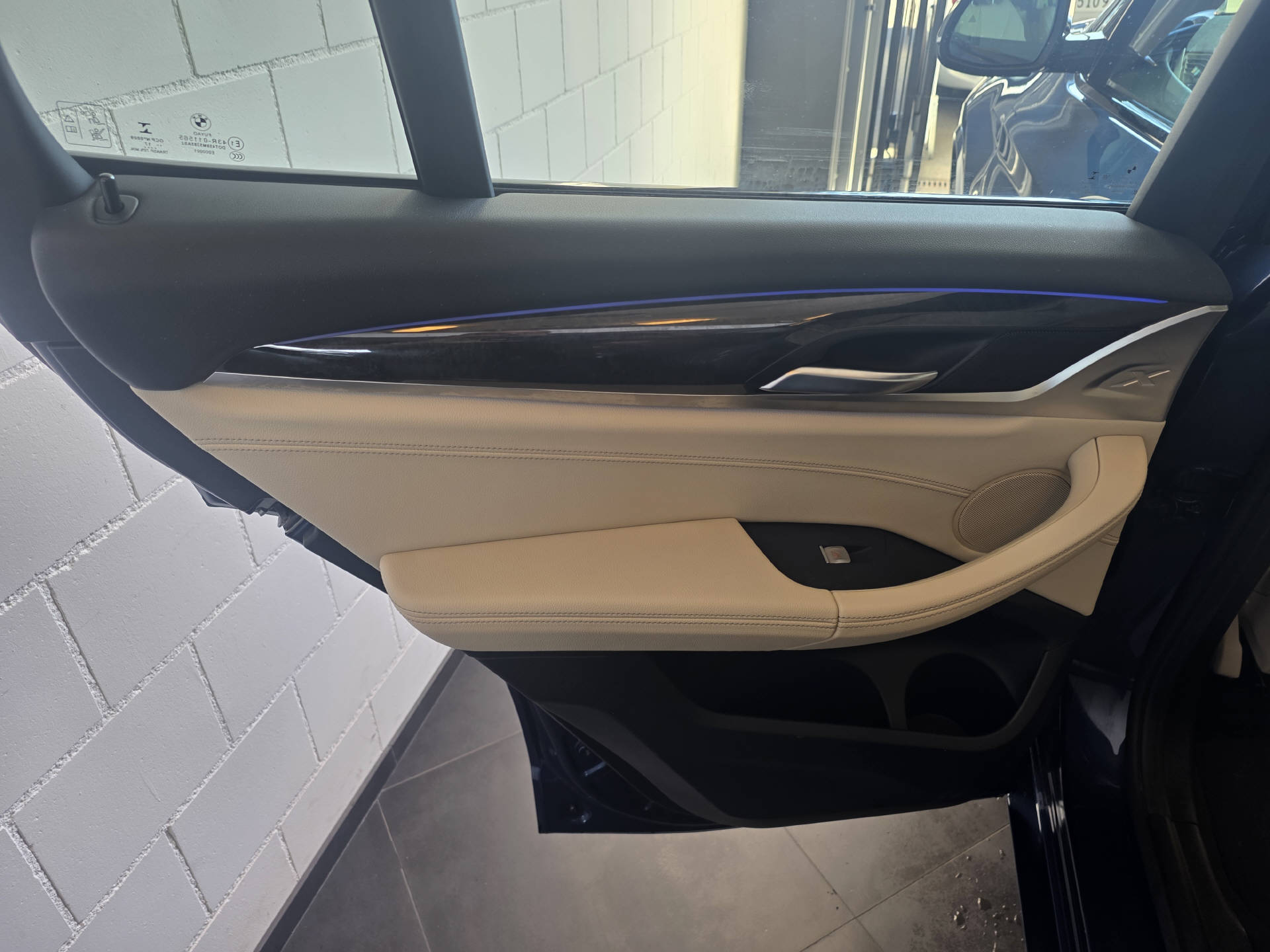 BMW X3 30d xDrive SAG-image-12