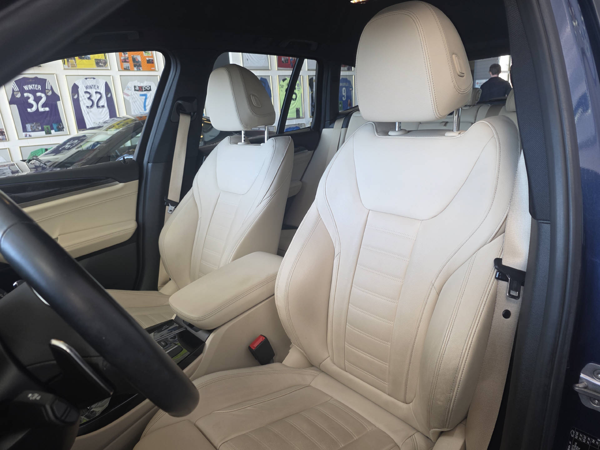 BMW X3 30d xDrive SAG-image-11