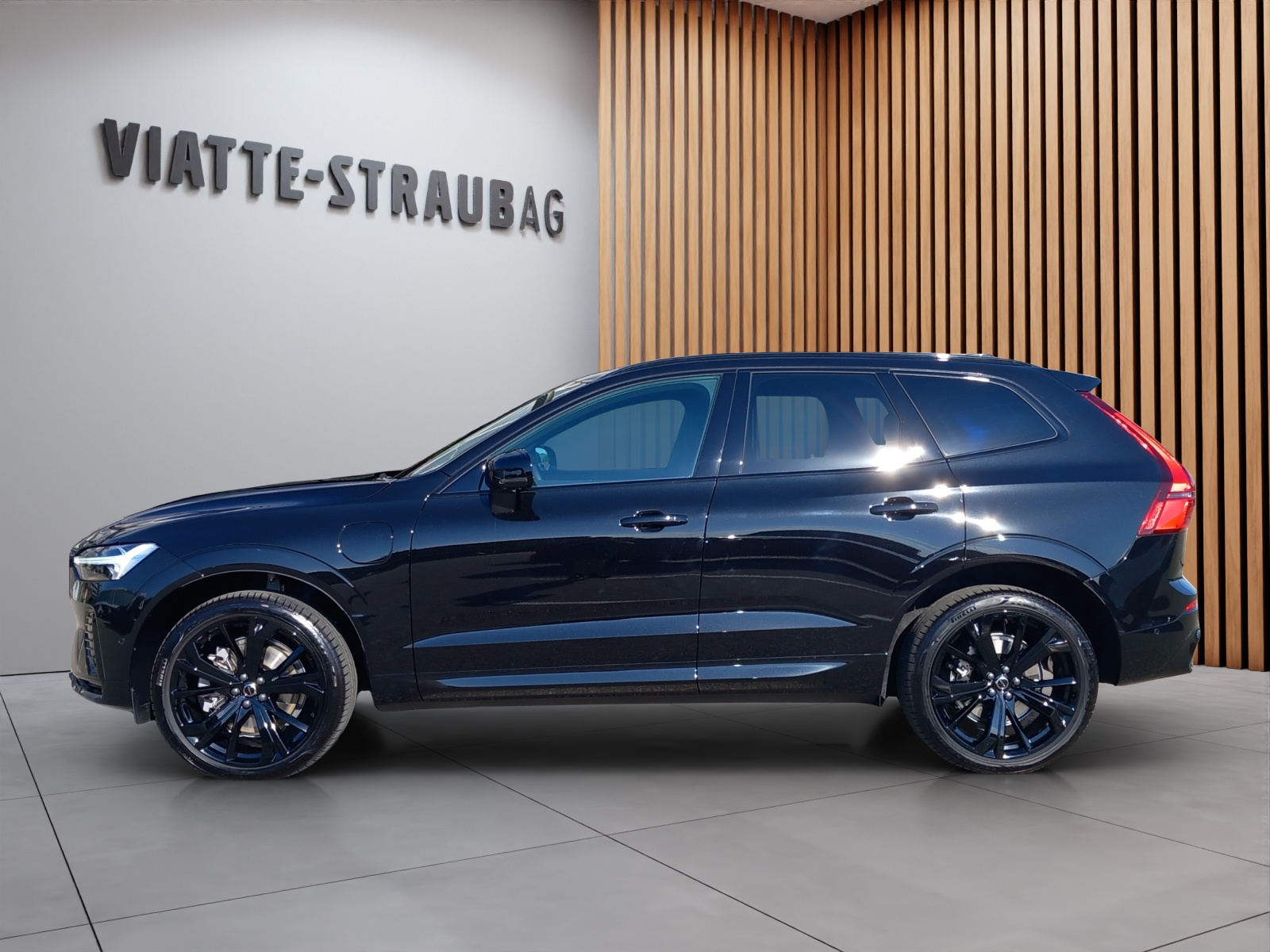VOLVO XC60 2.0 T8 TE Black Edition eAWD-showroom-element-1