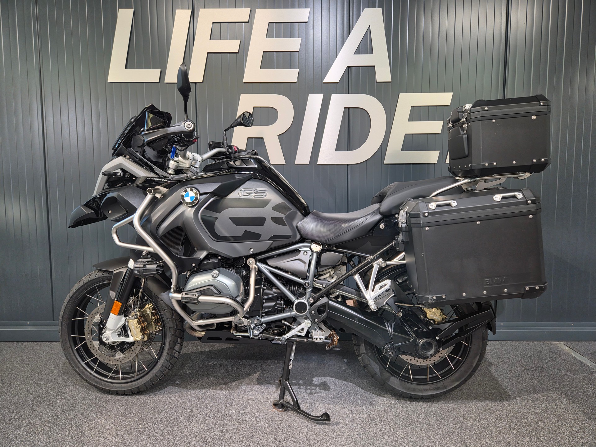 BMW R 1200 GS Adventure ABS-image-2
