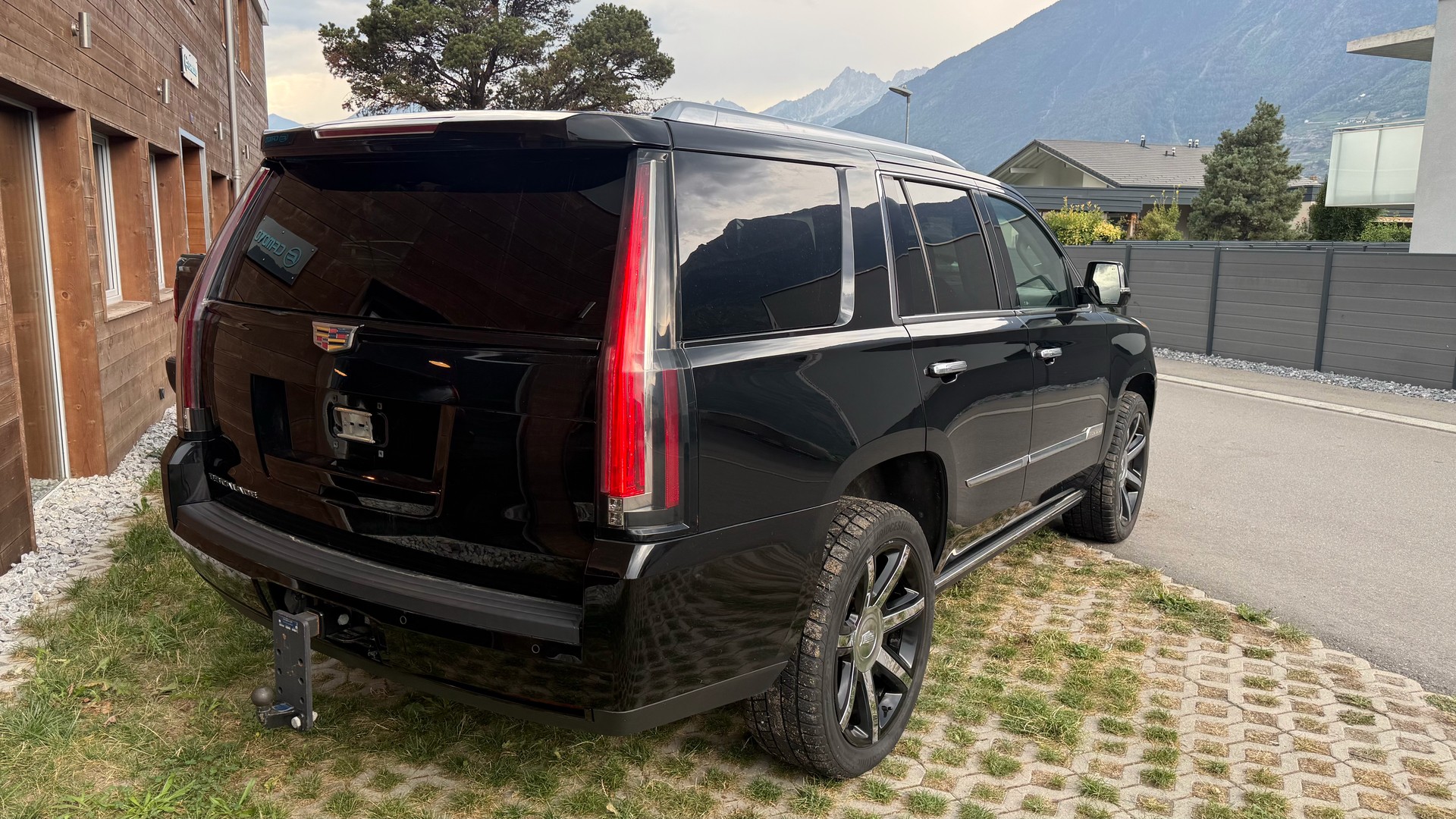 CADILLAC ESCALADE P Black USA version-image-2