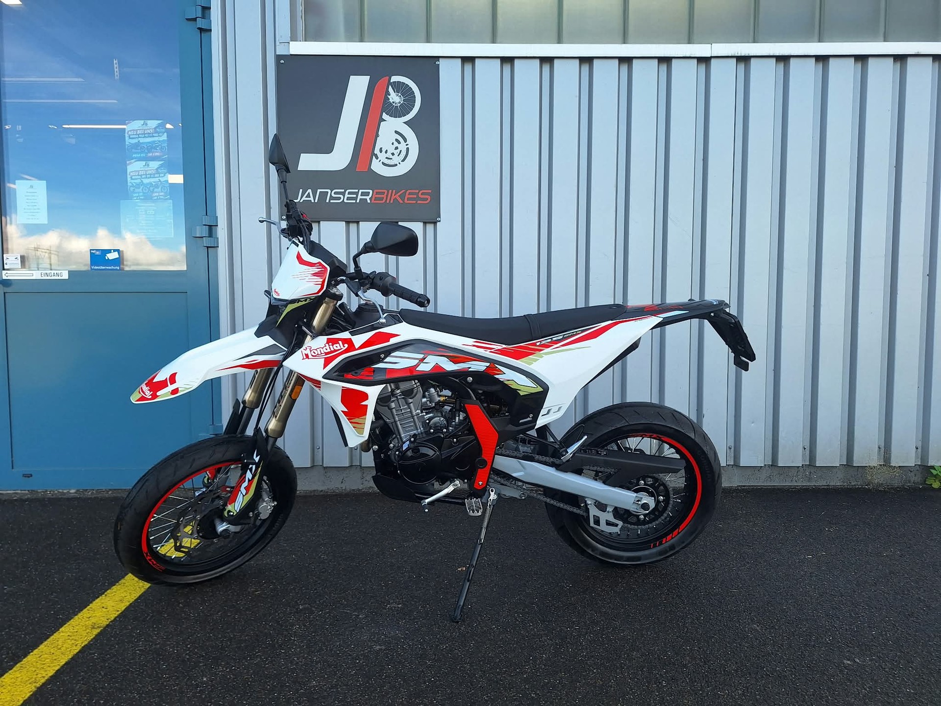 MONDIAL 125-image-1