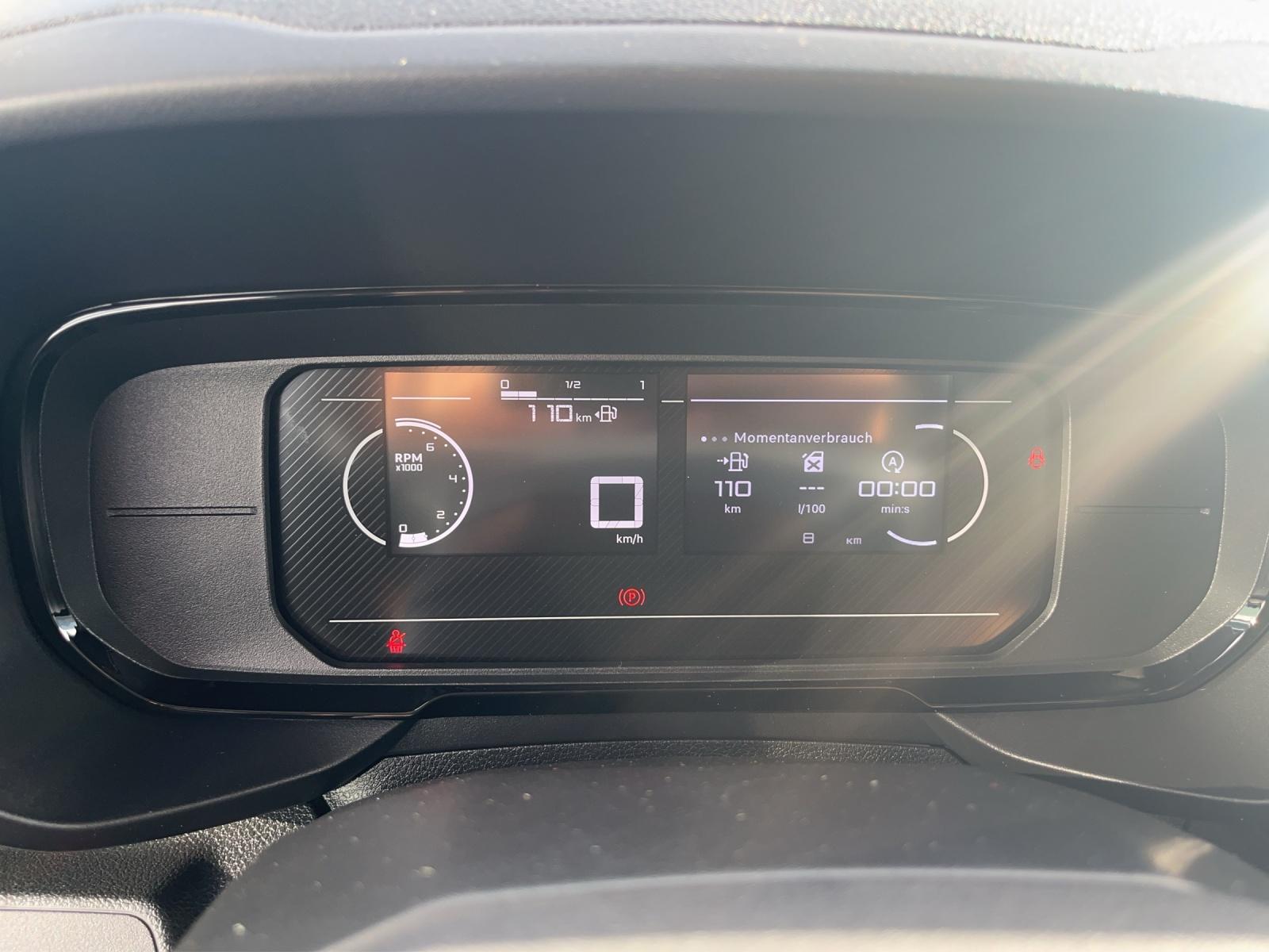 TOYOTA Proace City Verso L1 1.2 110 Comfort-image-7