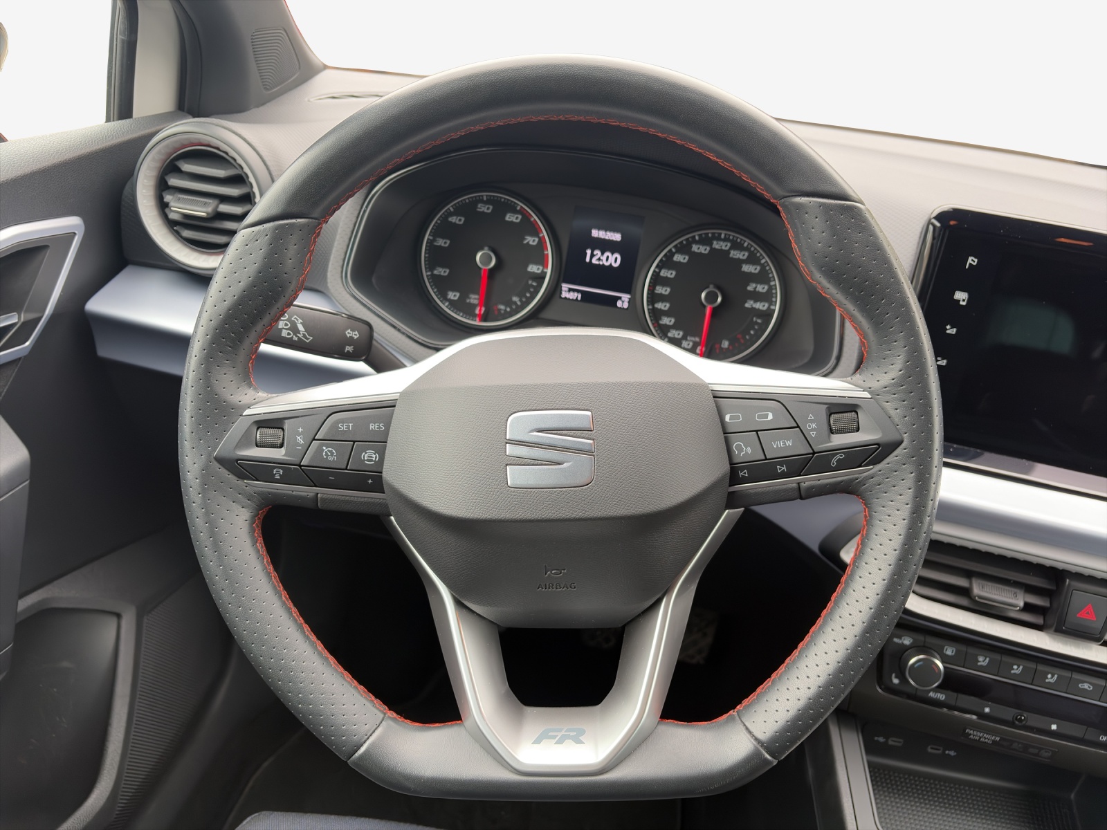SEAT Ibiza 1.0 TGI CNG FR-image-9