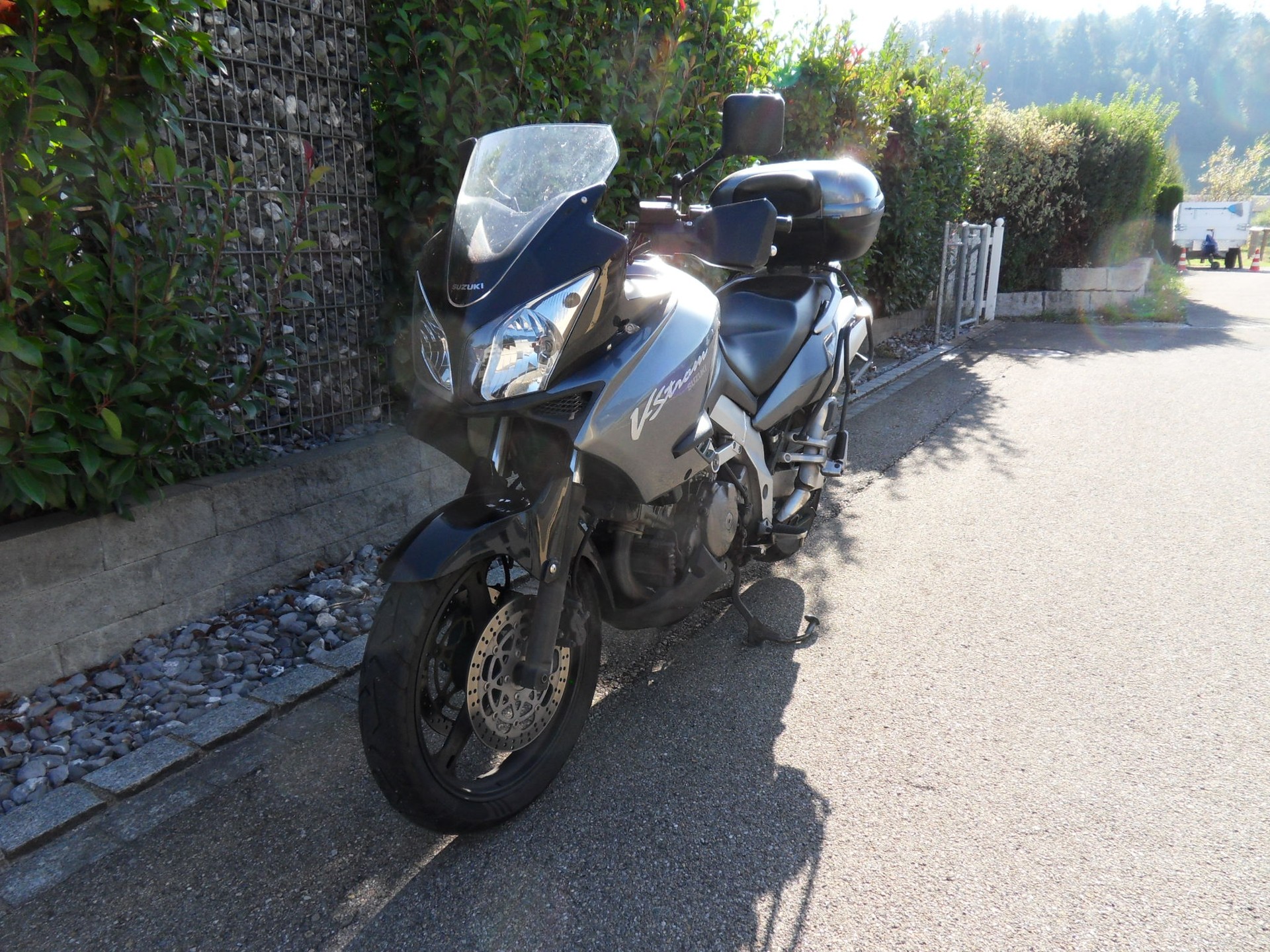 SUZUKI DL 1000 V-Strom-image-2