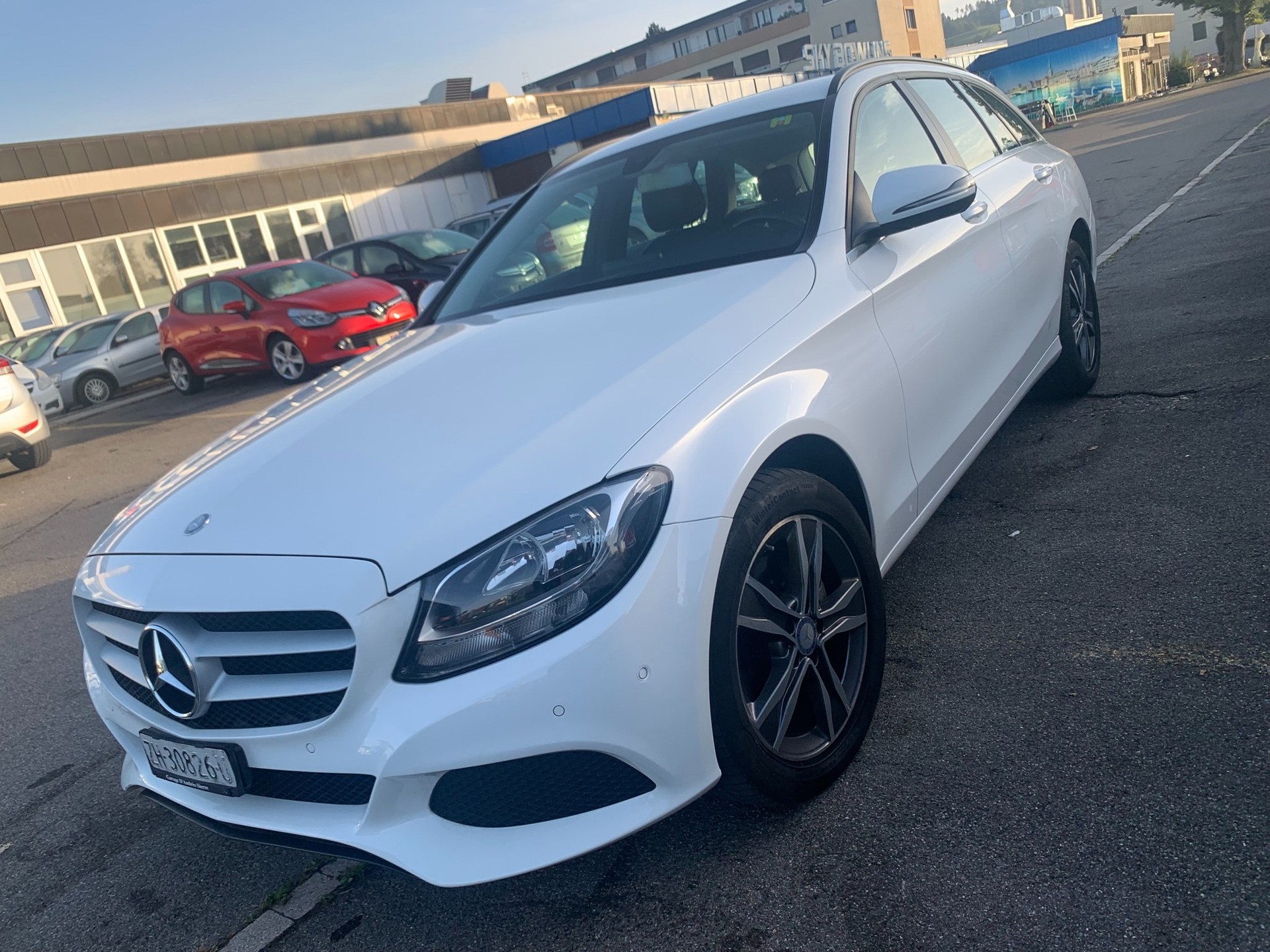 MERCEDES-BENZ C 200 Exclusive 4Matic 7G-Tronic-image-4