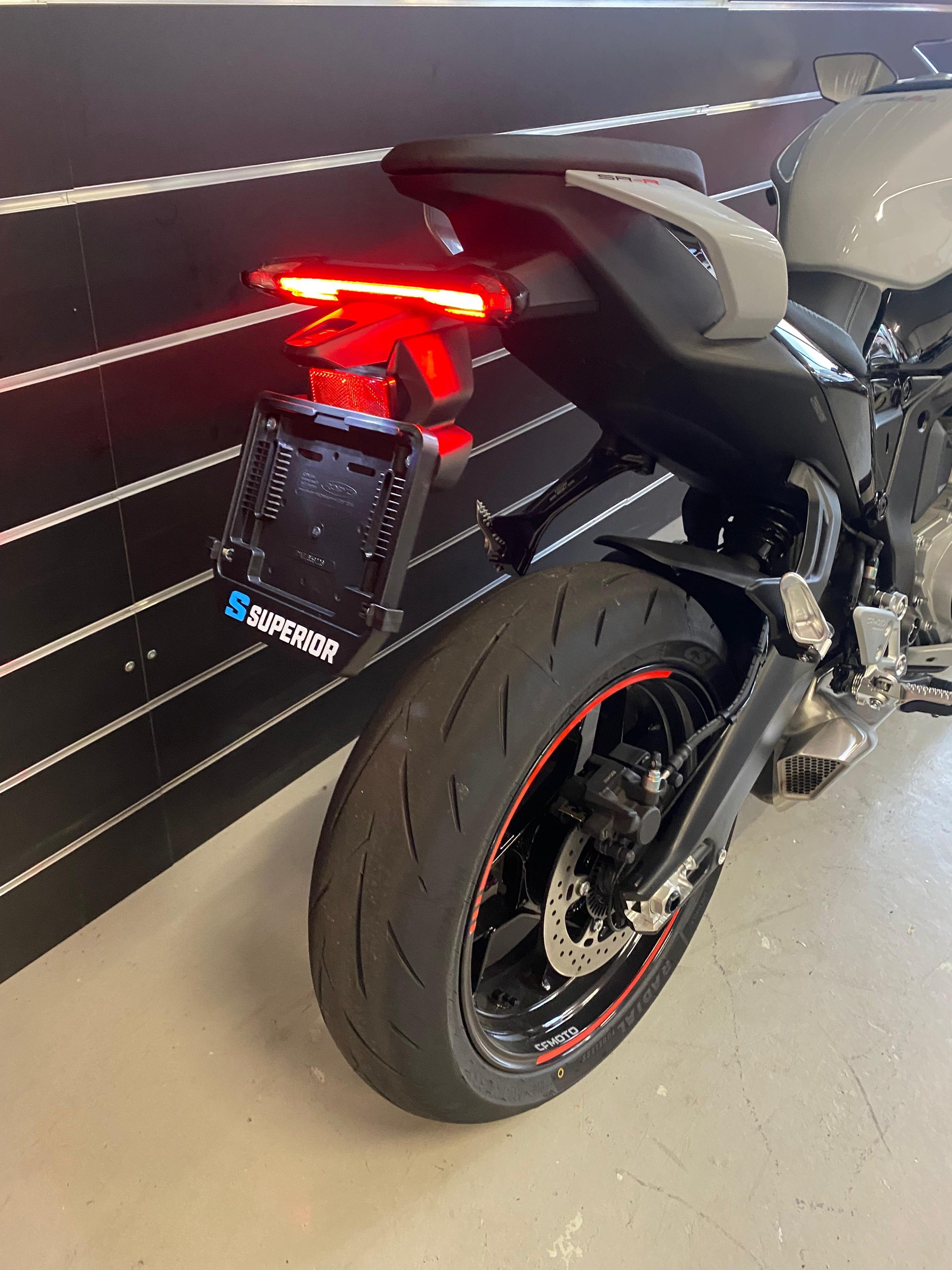 CF MOTO 675SR-R-image-3