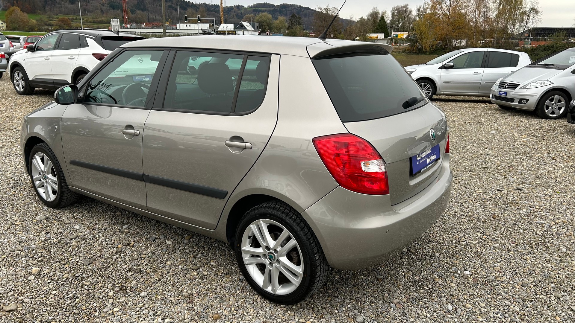 SKODA Fabia 1.2 TSI Elegance-image-19