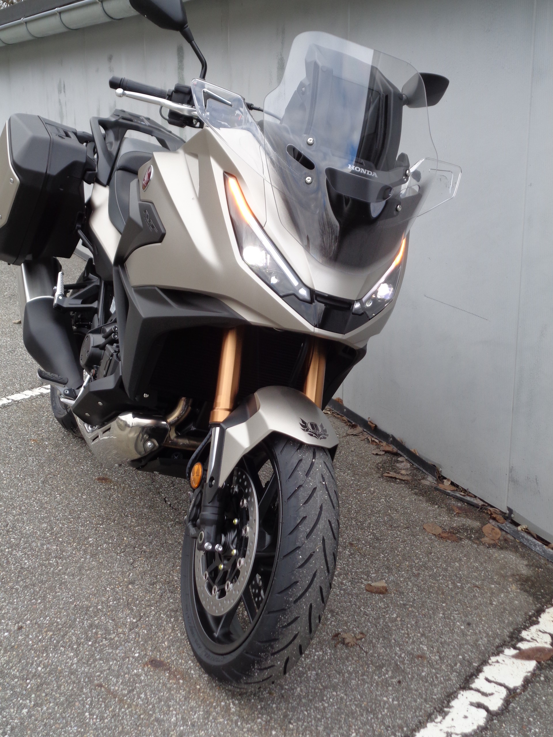 HONDA NT 1100 DCT DE Elektronic Suspension-image-13