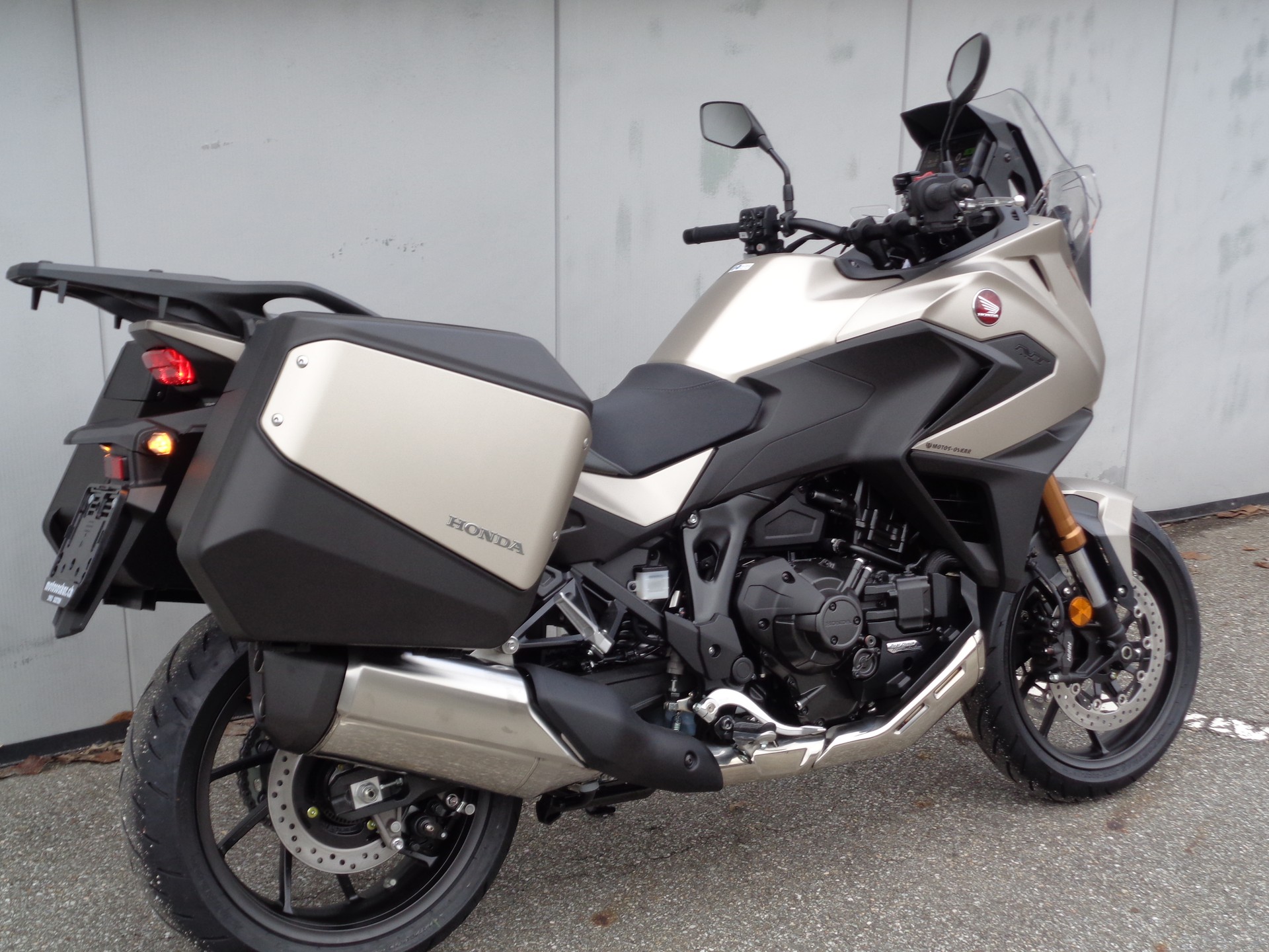 HONDA NT 1100 DCT DE Elektronic Suspension-image-14