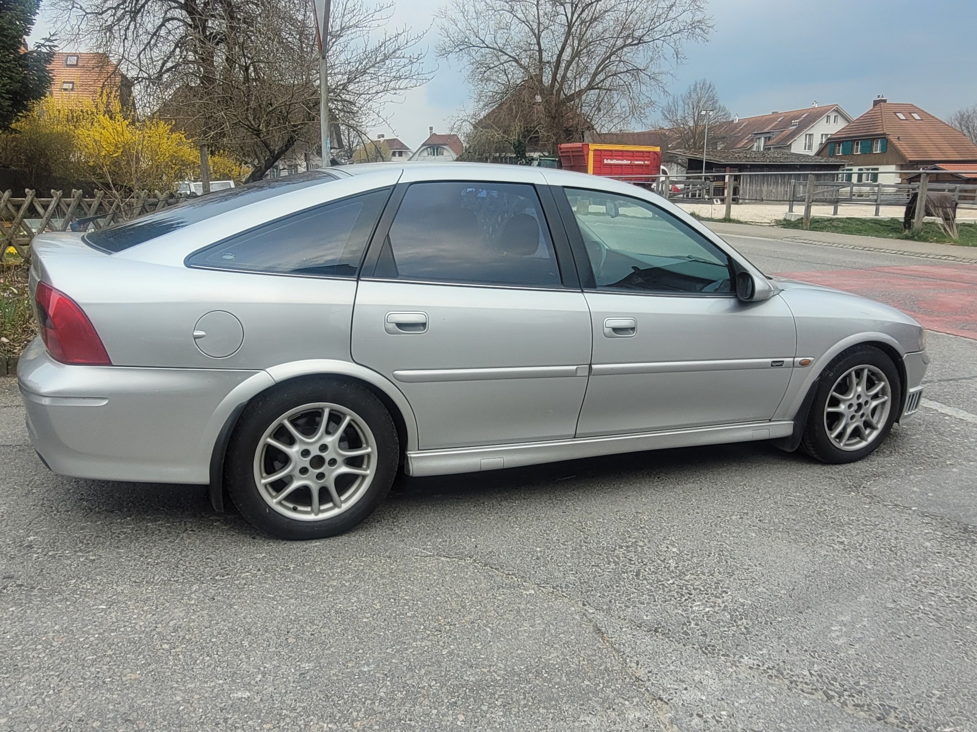 OPEL Vectra 2.5i V6 Sport-image-3