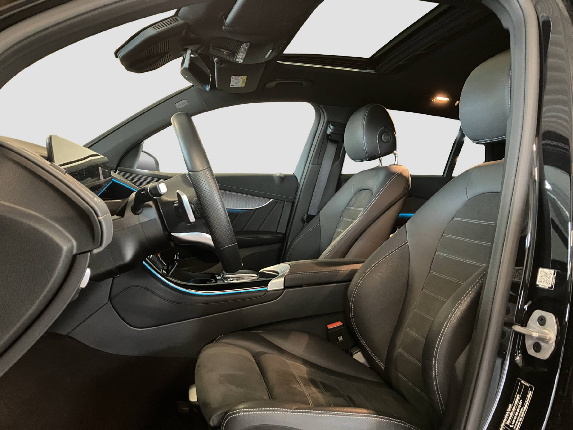 MERCEDES-BENZ EQC 400 AMG Line 4MATIC-image-6