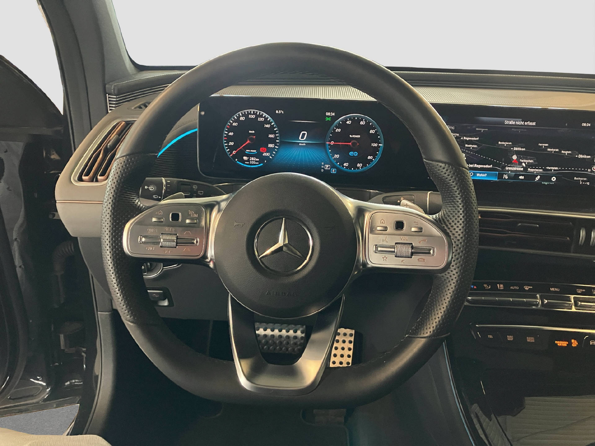 MERCEDES-BENZ EQC 400 AMG Line 4MATIC-image-8