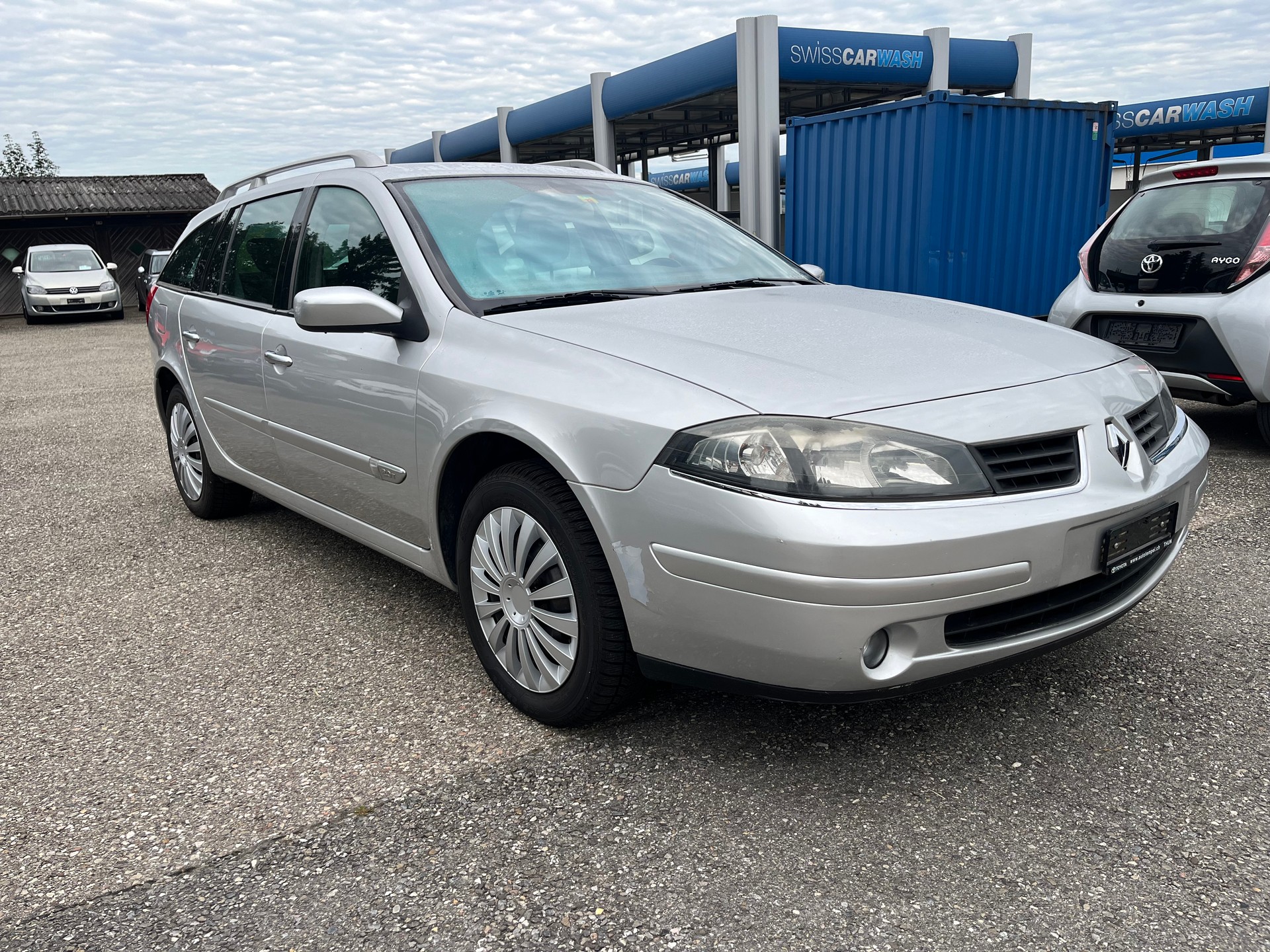 RENAULT Laguna Grandtour 2.0 16V T Dynamique-image-2