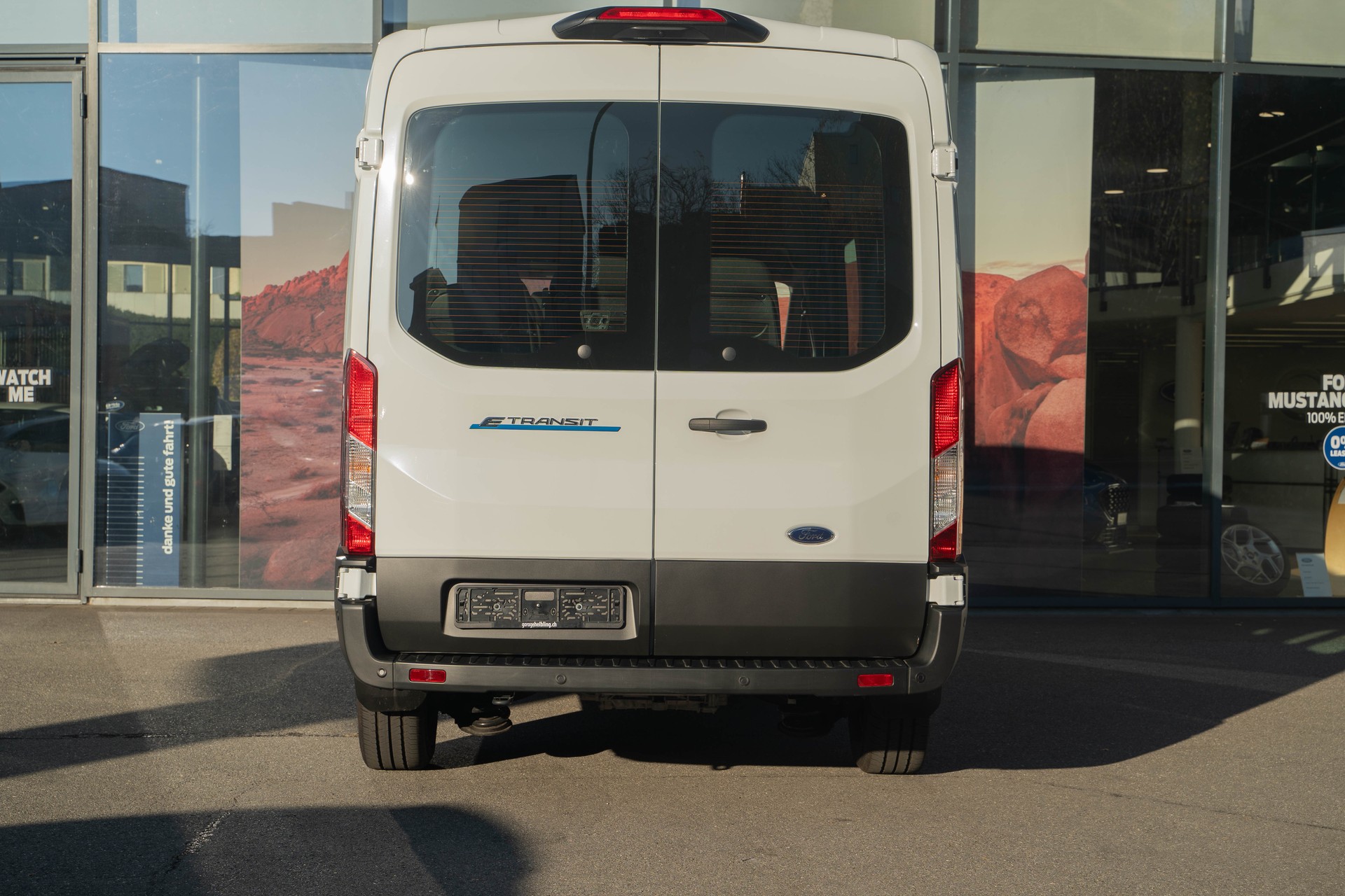 FORD E-Transit Van 390 L3H2 68kWh Trend-showroom-element-3