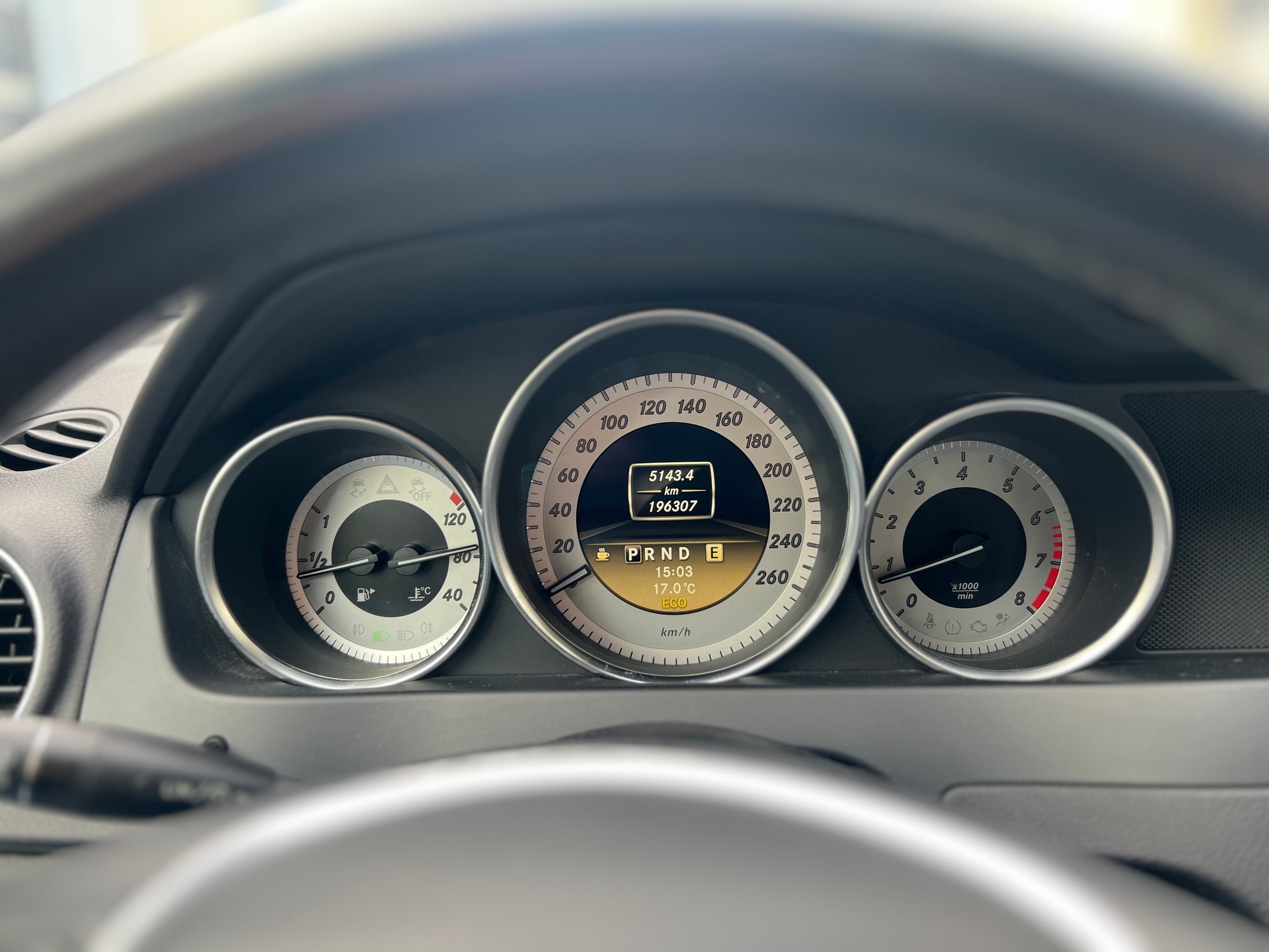 MERCEDES-BENZ C 200 Avantgarde 7G-Tronic-image-13