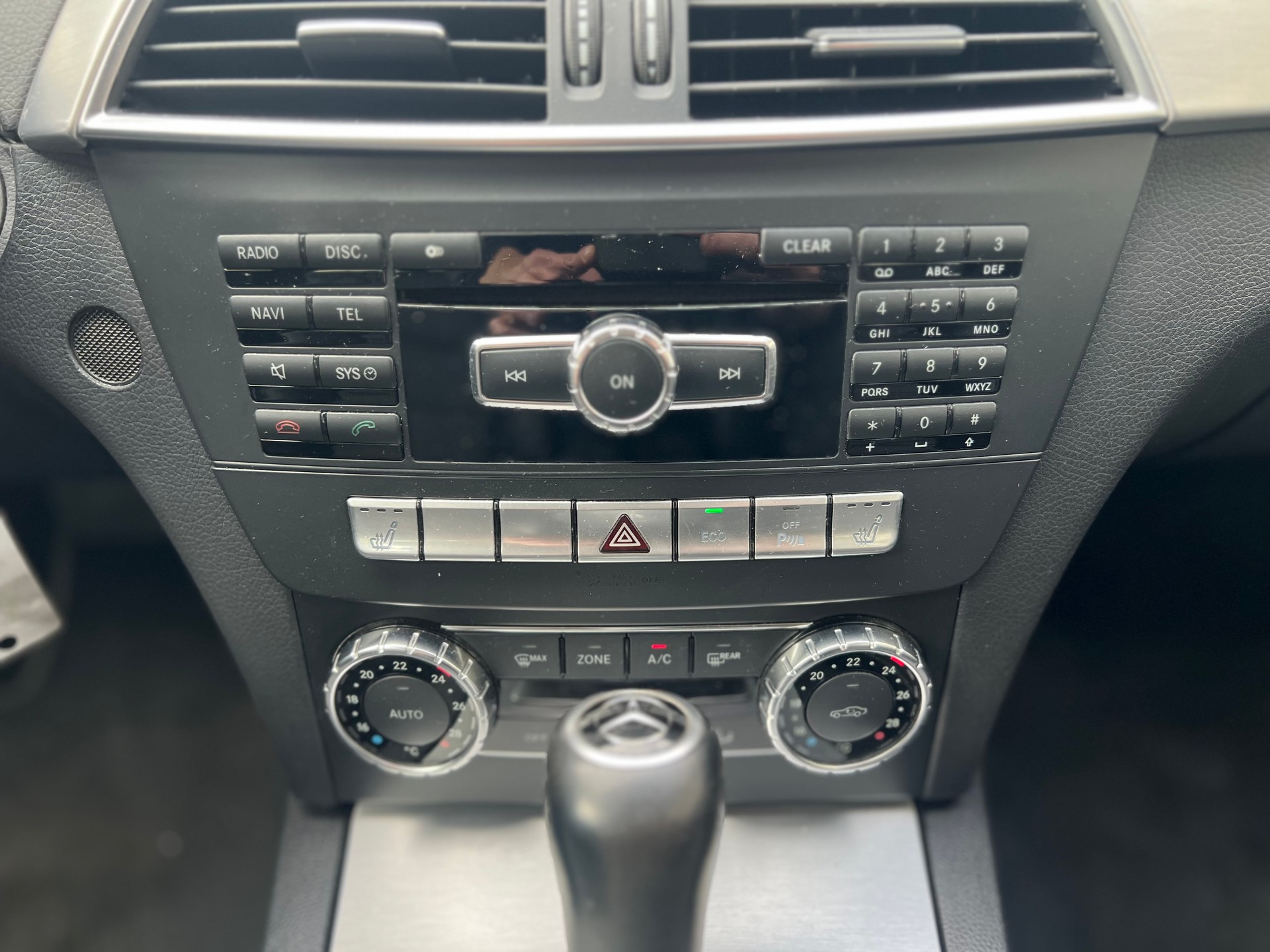 MERCEDES-BENZ C 200 Avantgarde 7G-Tronic-image-16