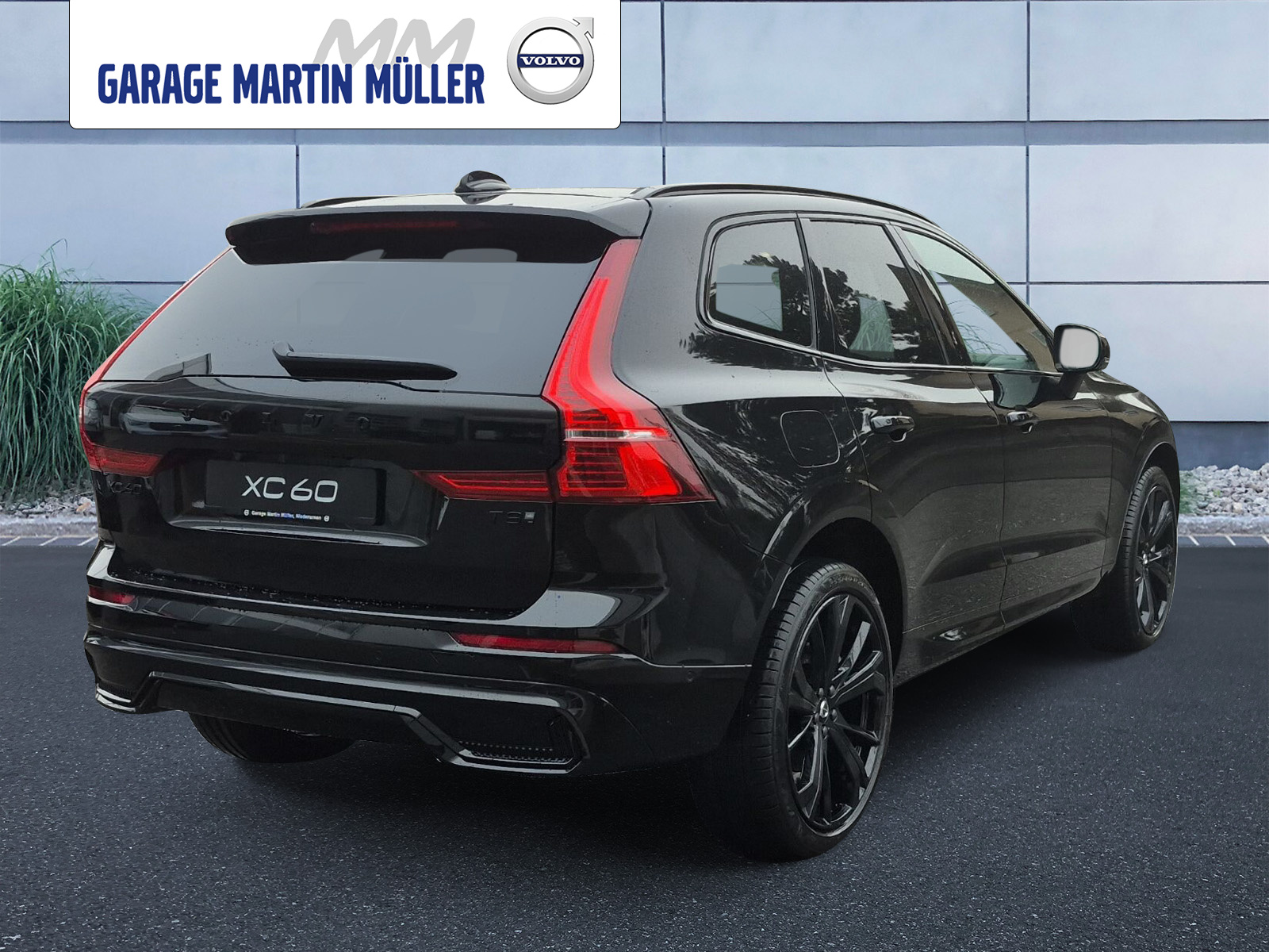 VOLVO XC60 2.0 T8 TE Black Edition eAWD-image-4